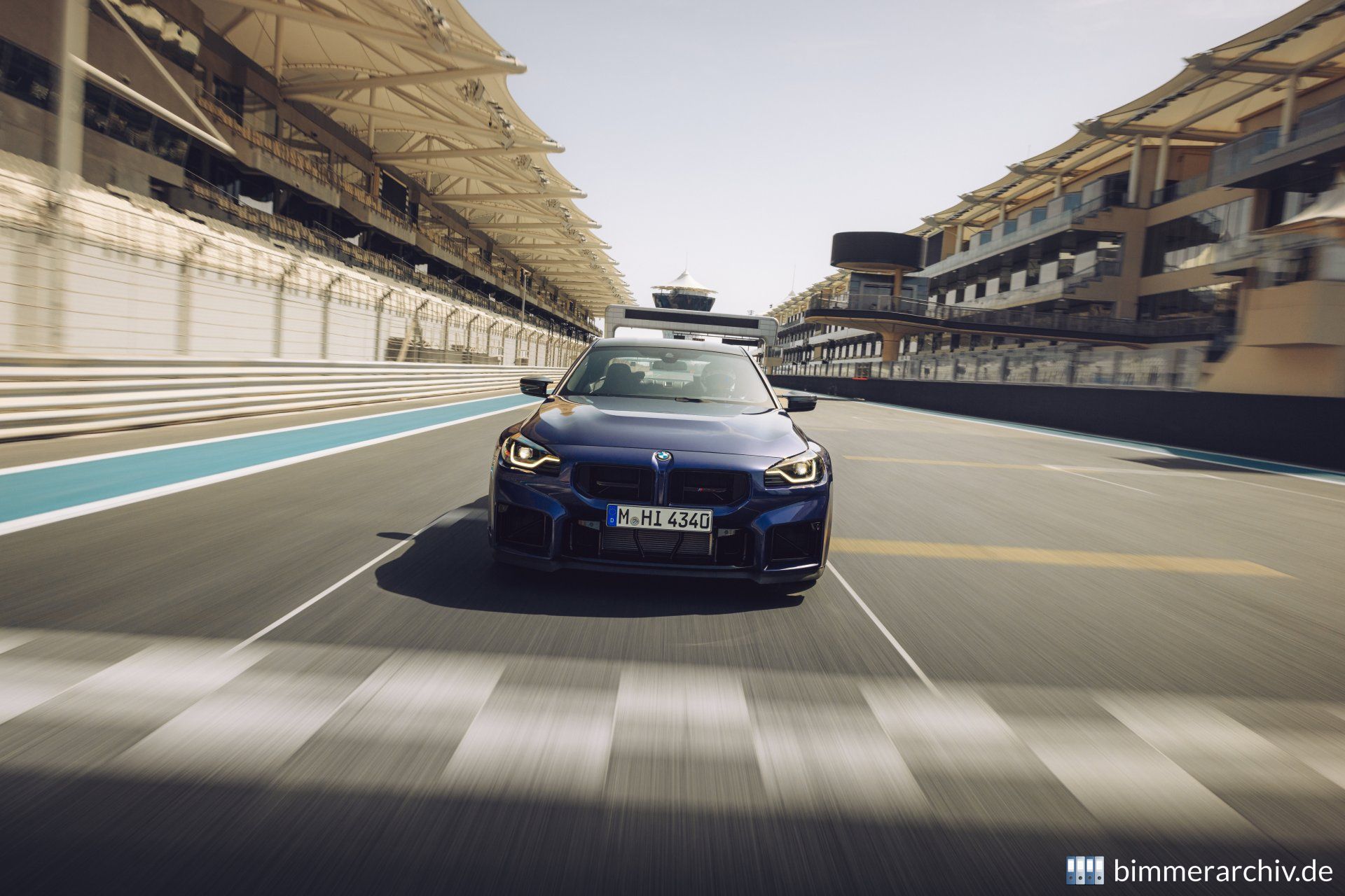 BMW M2 CS