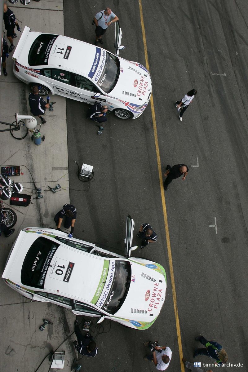 BMW Team RBM
