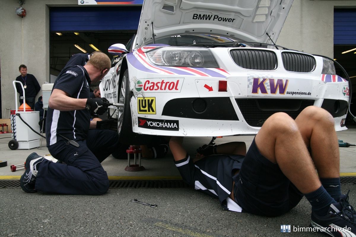 Andy Priaulx - Vorbereitung 2. Rennen