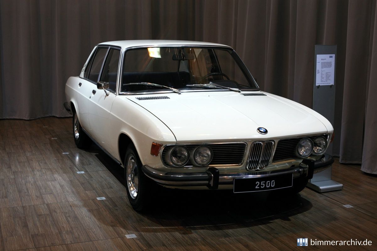 BMW 2500