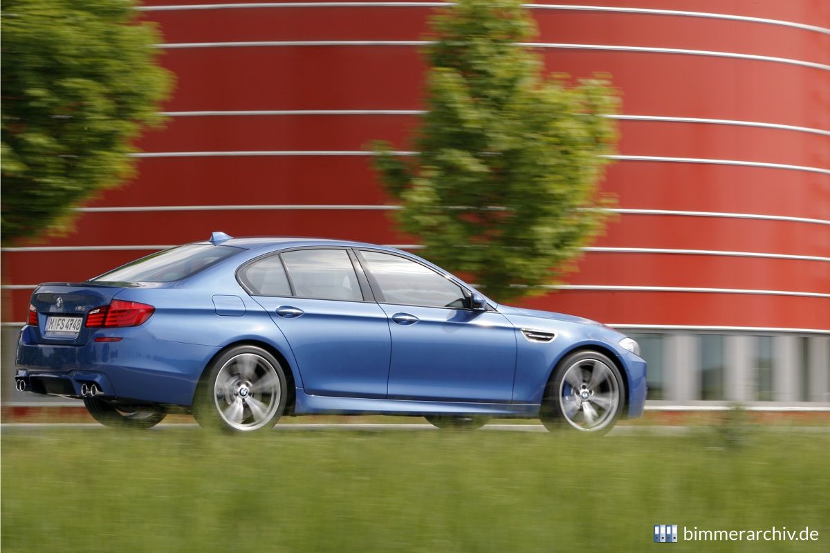 BMW M5 Limousine