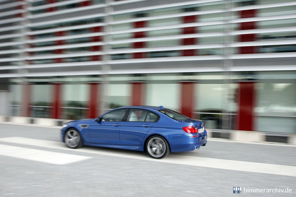 BMW M5 Limousine