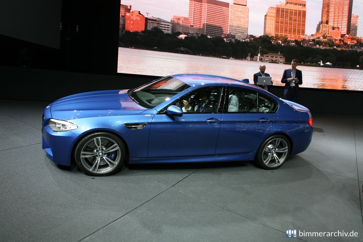 BMW M5 Limousine
