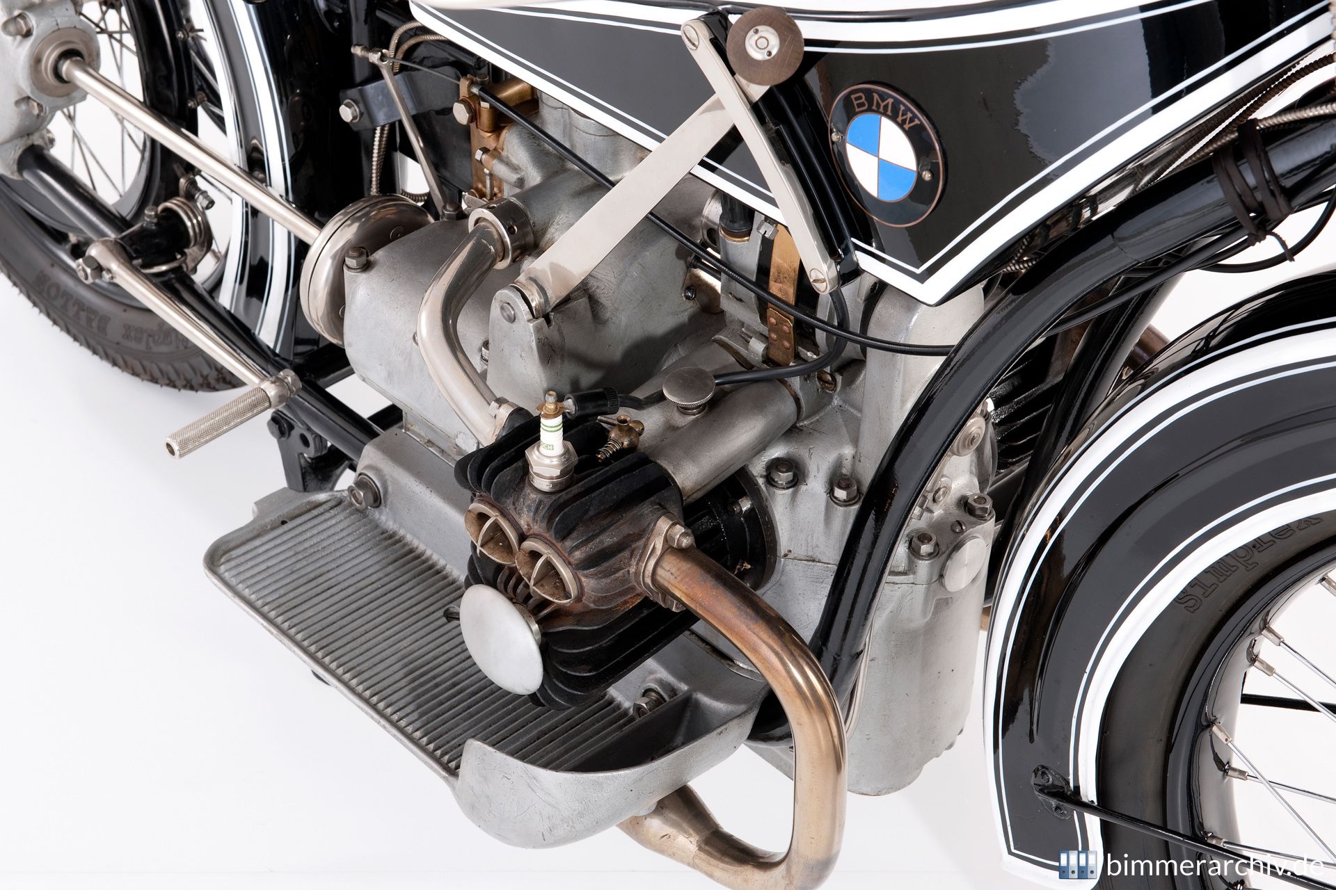 BMW R 32
