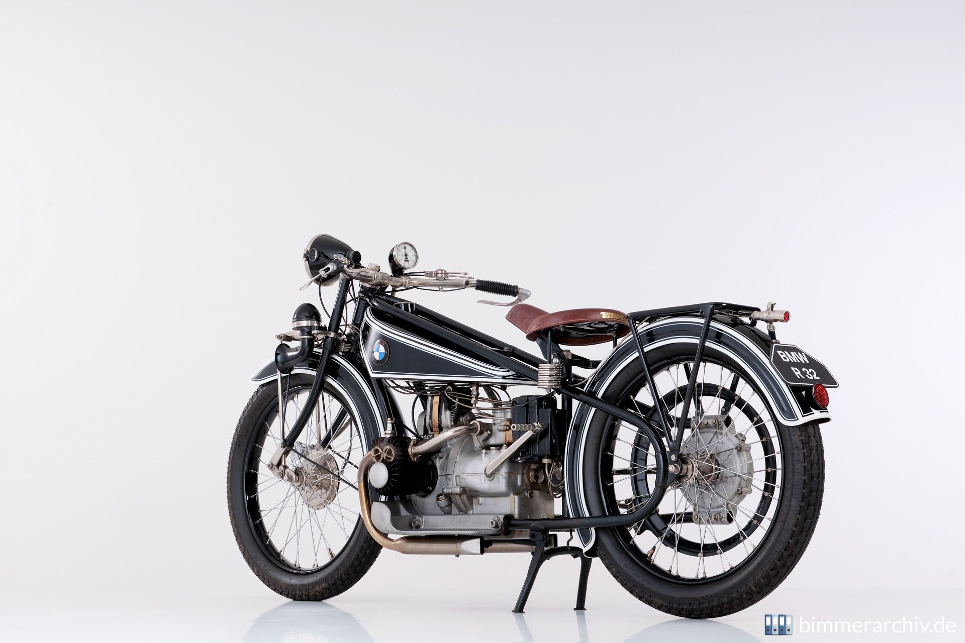 BMW R 32