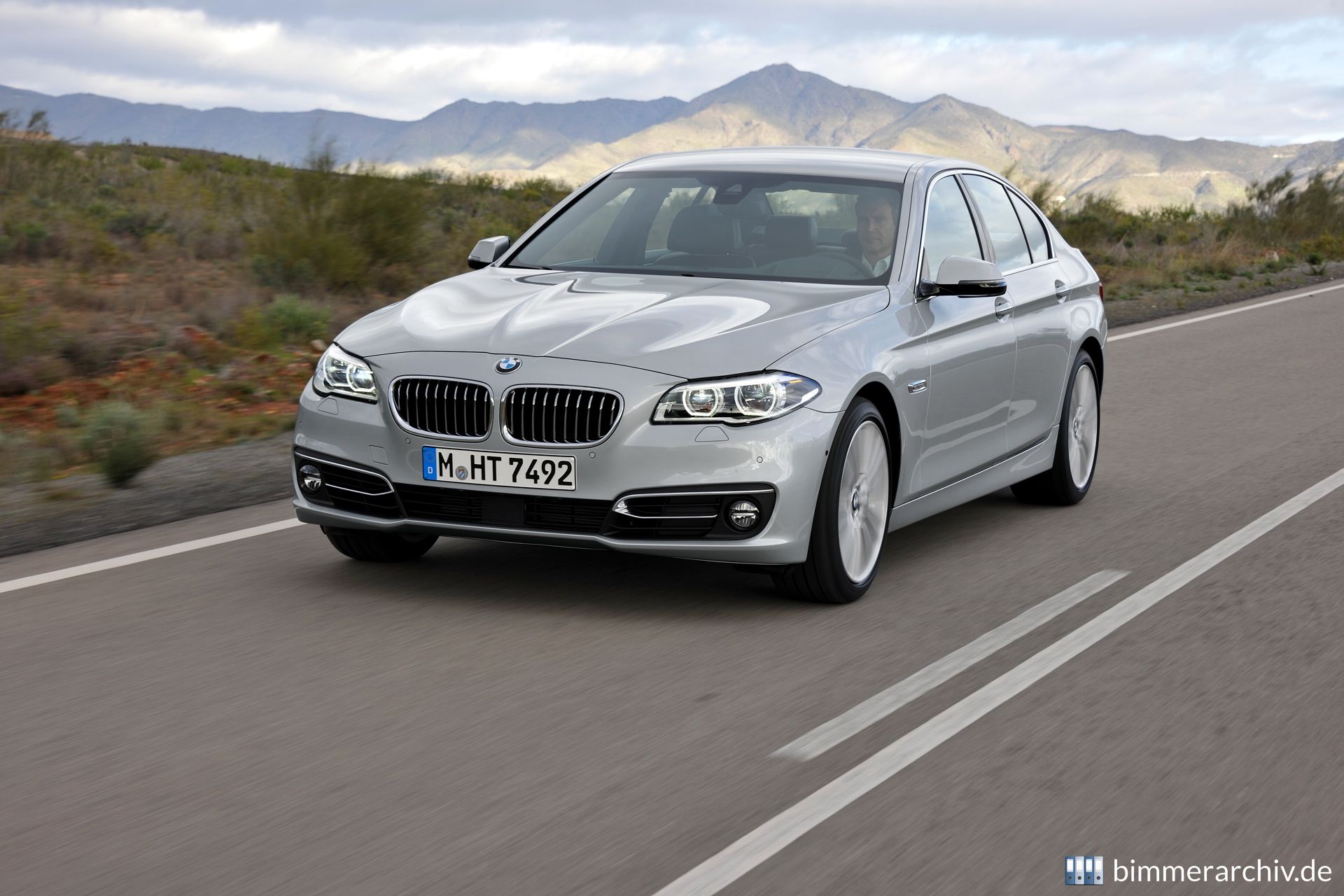 BMW 535i Luxury Line - Limousine