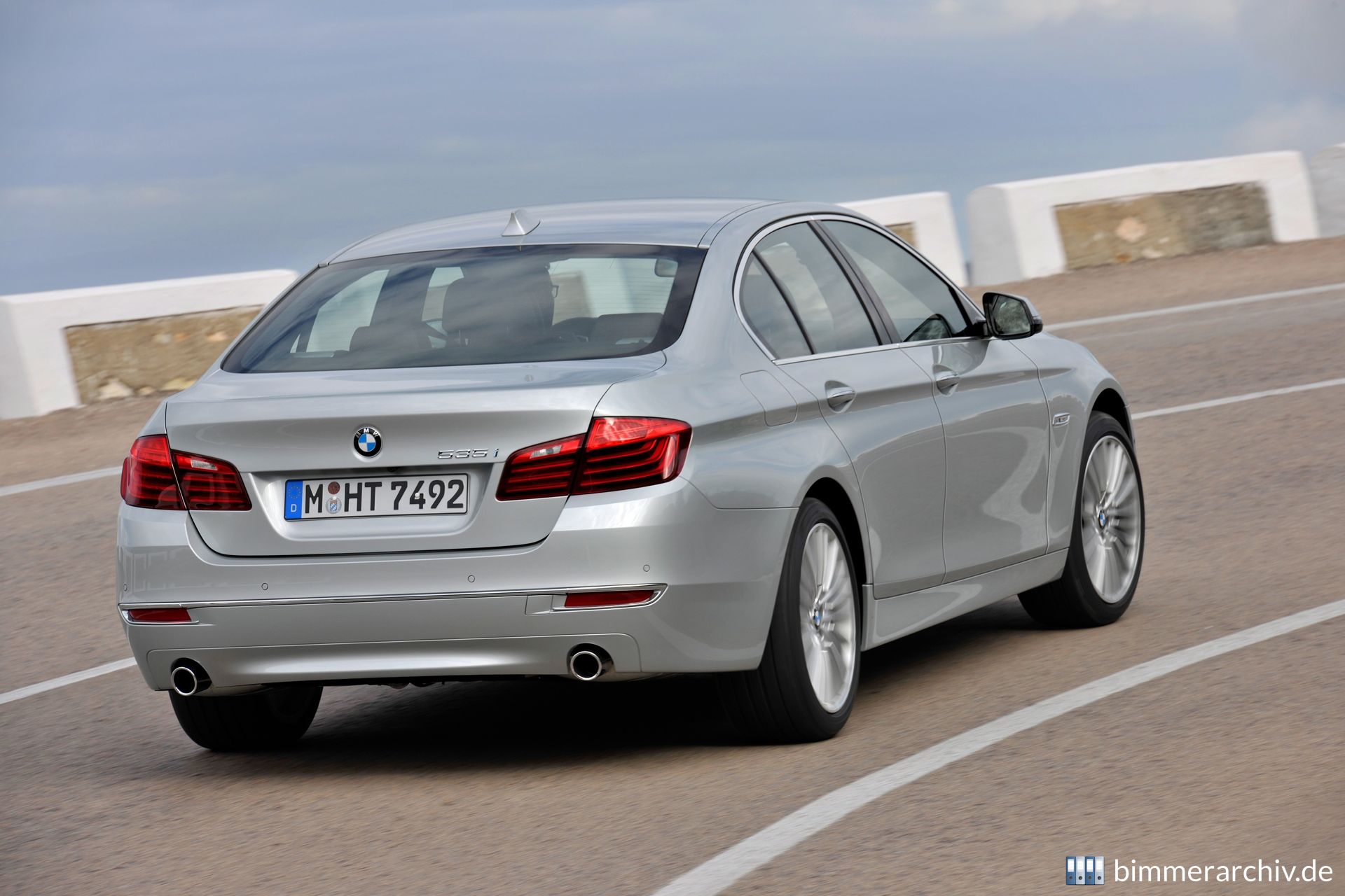 BMW 535i Luxury Line - Limousine