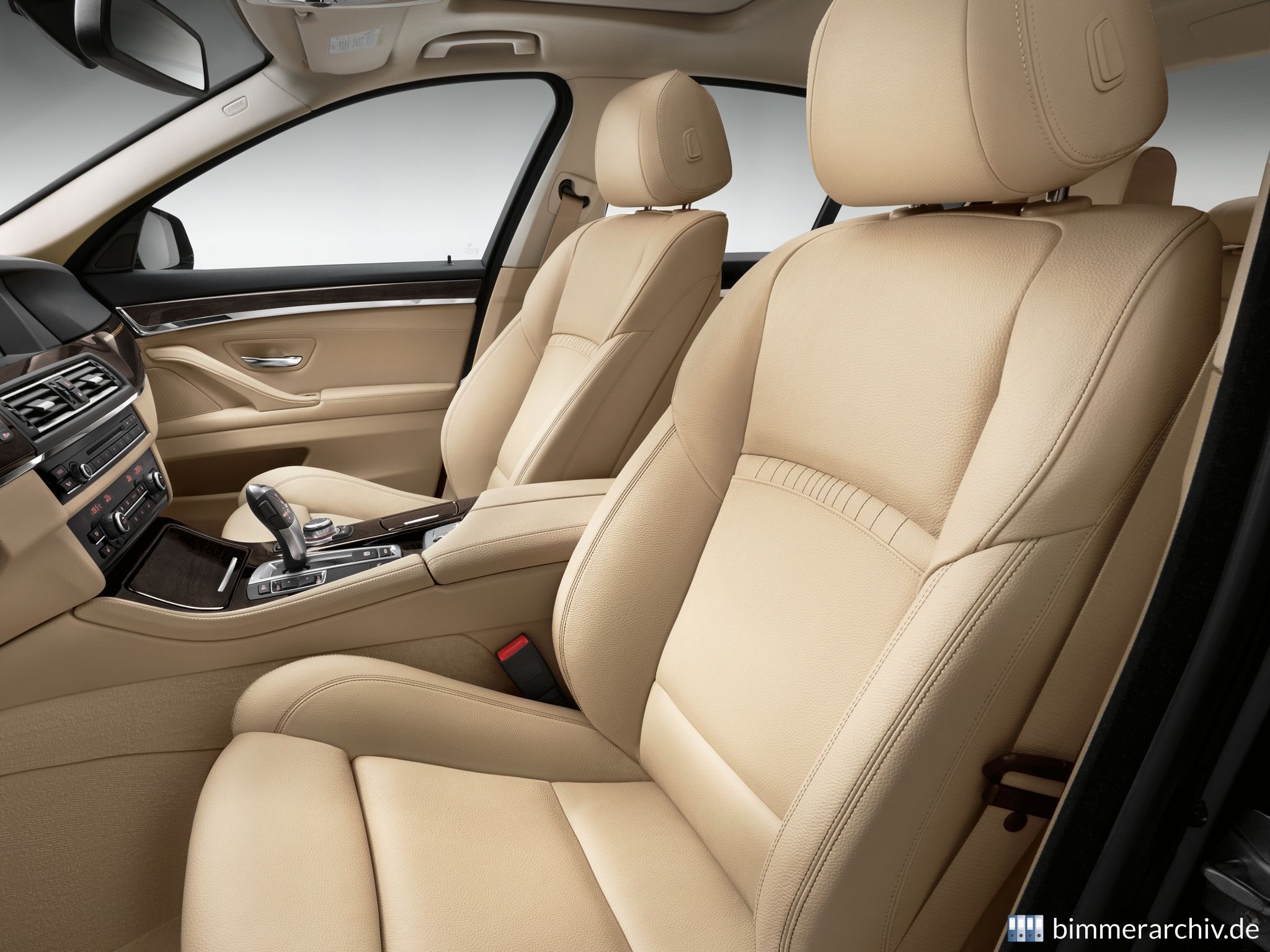 Bmw 5er салон