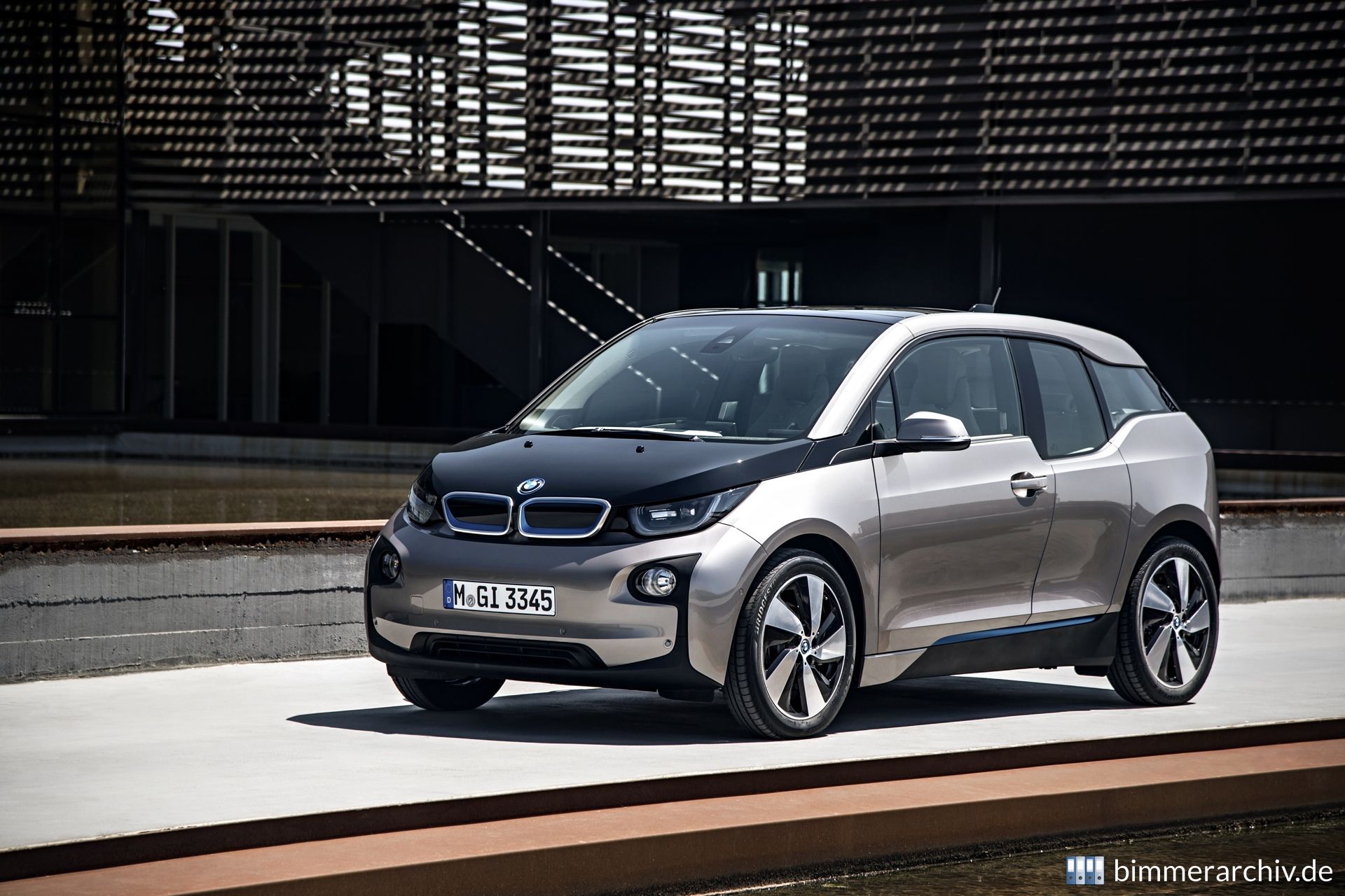BMW i3 - Andesitsilber