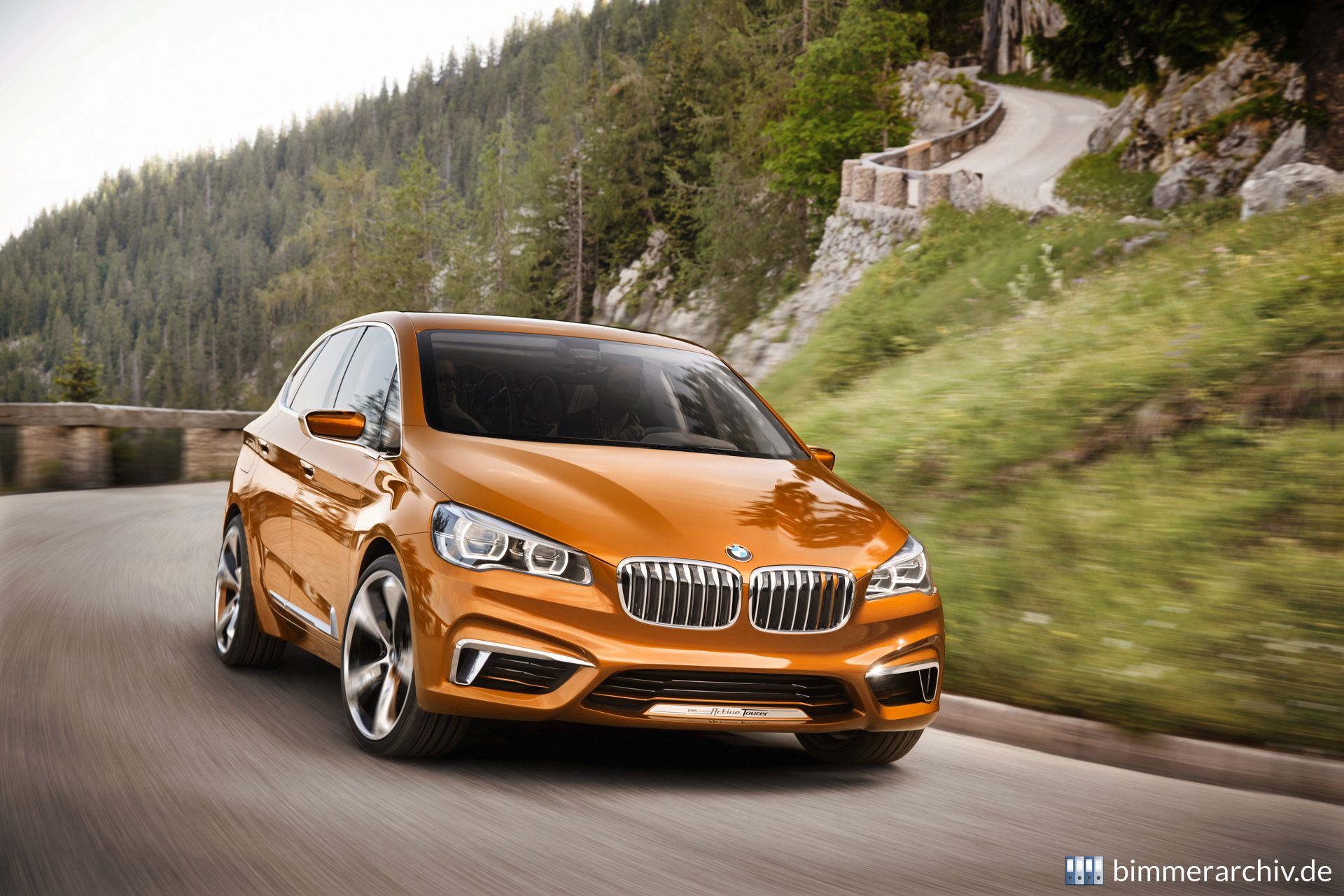 BMW Concept Active Tourer Outdoor