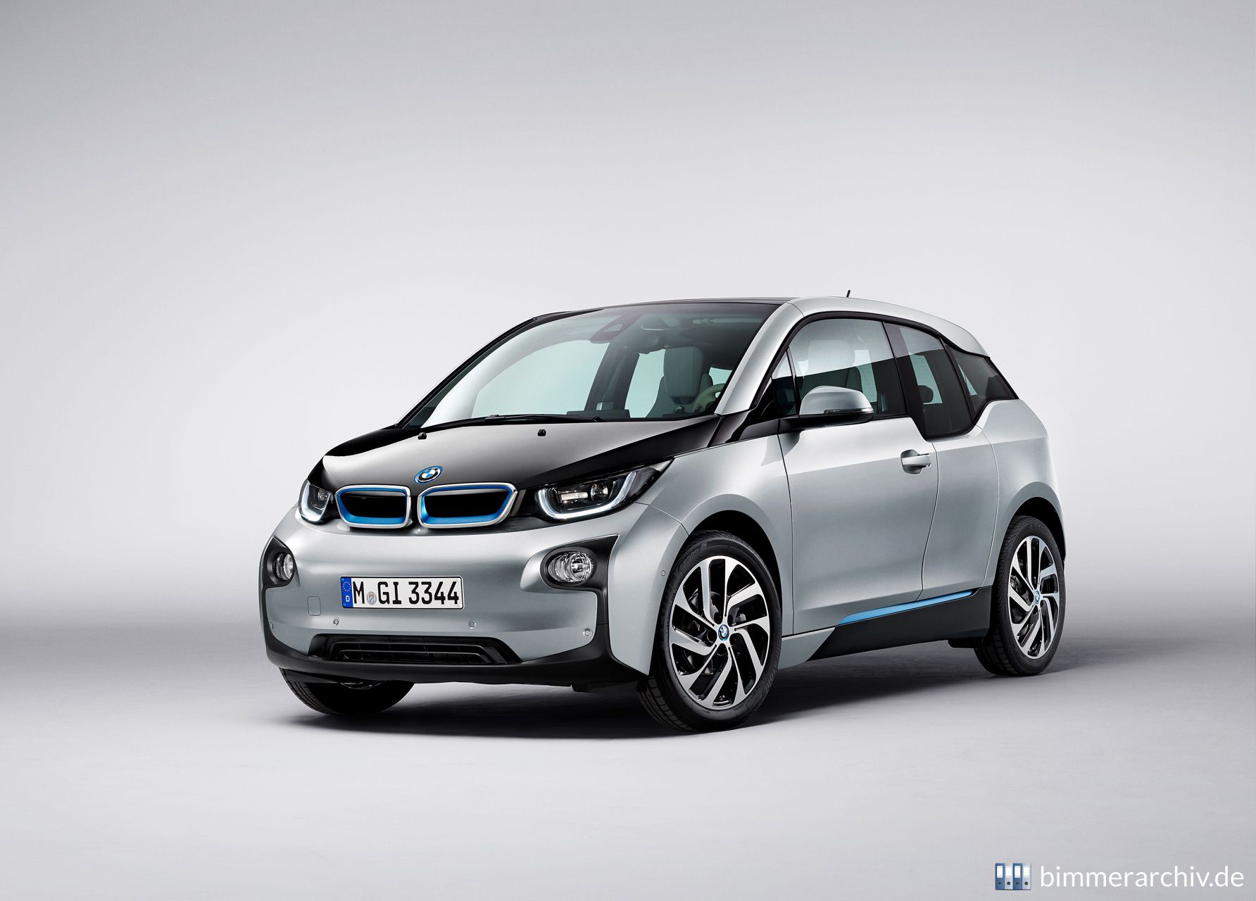 BMW i3 - Ionic Silver mit Akzent BMW i Blau