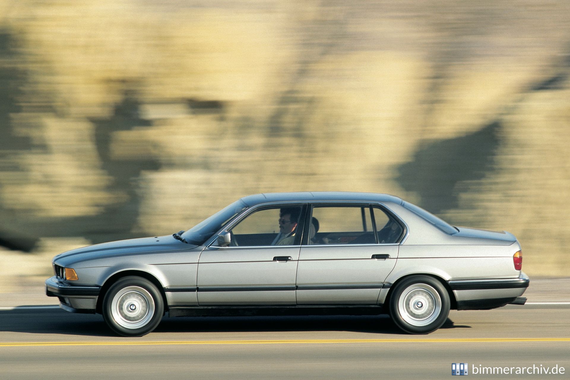 BMW 750i