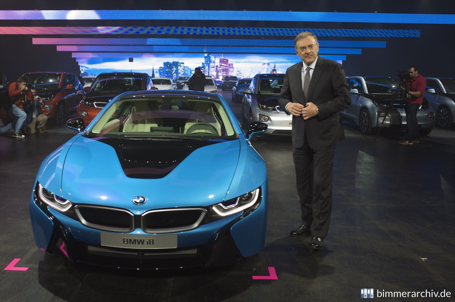 BMW Pressekonferenz - Dr.-Ing. Norbert Reithofer und der BMW i8