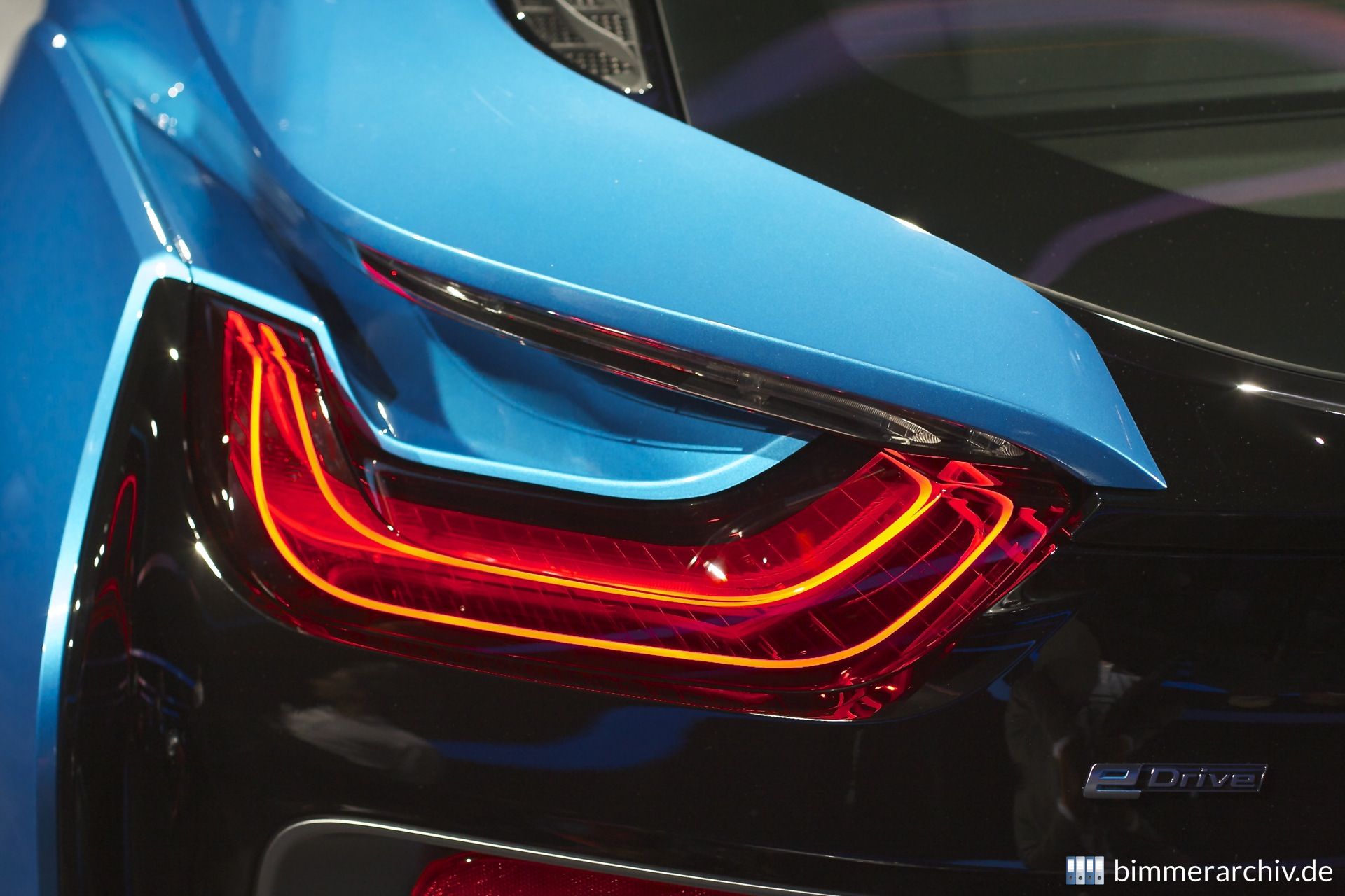 BMW i8