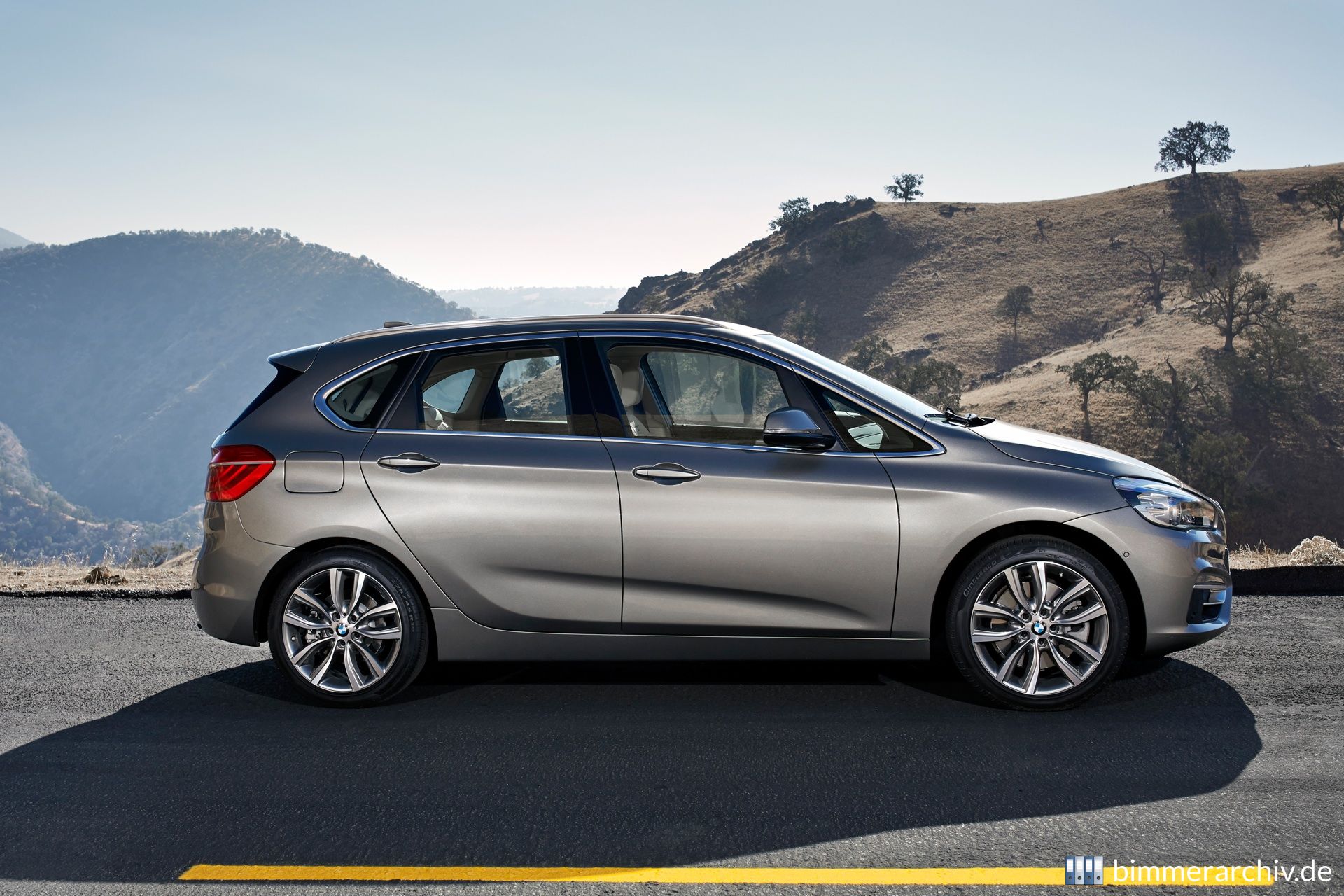 BMW 225i Active Tourer - Luxury Line