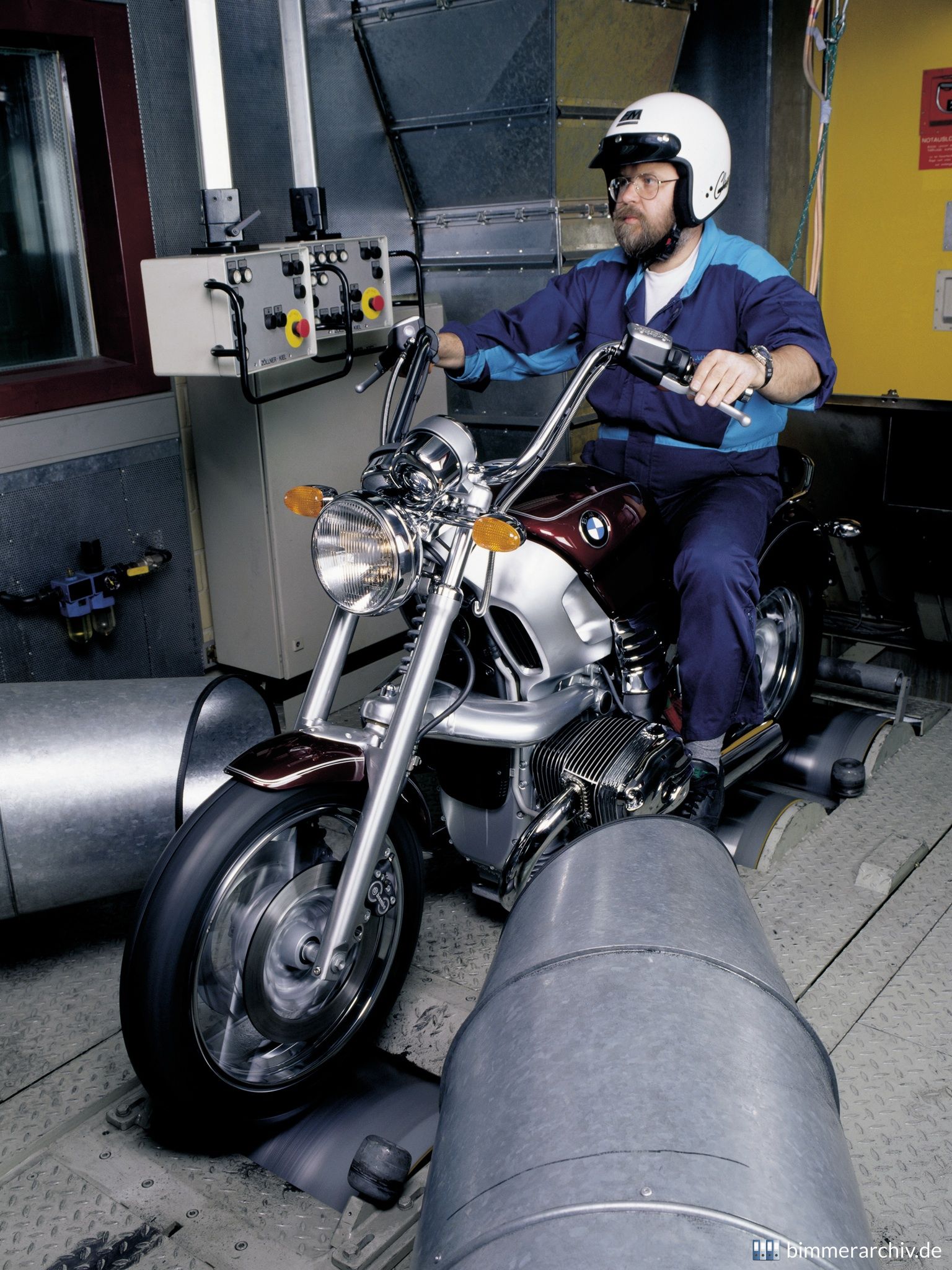 BMW Werk Berlin - Rollenprüfstand - R 1200 C