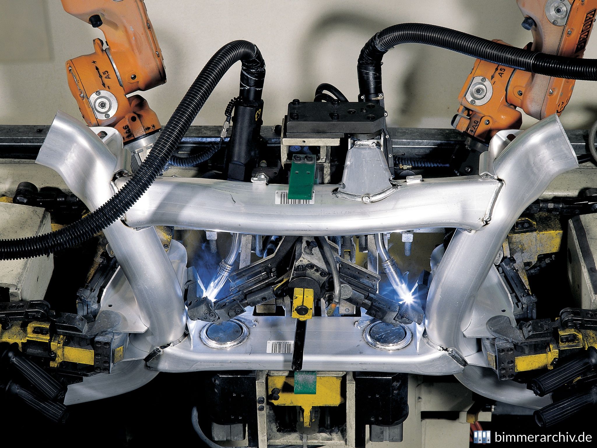 BMW Werk Dingolfing - Alu-Schweißen Hinterachse 5er