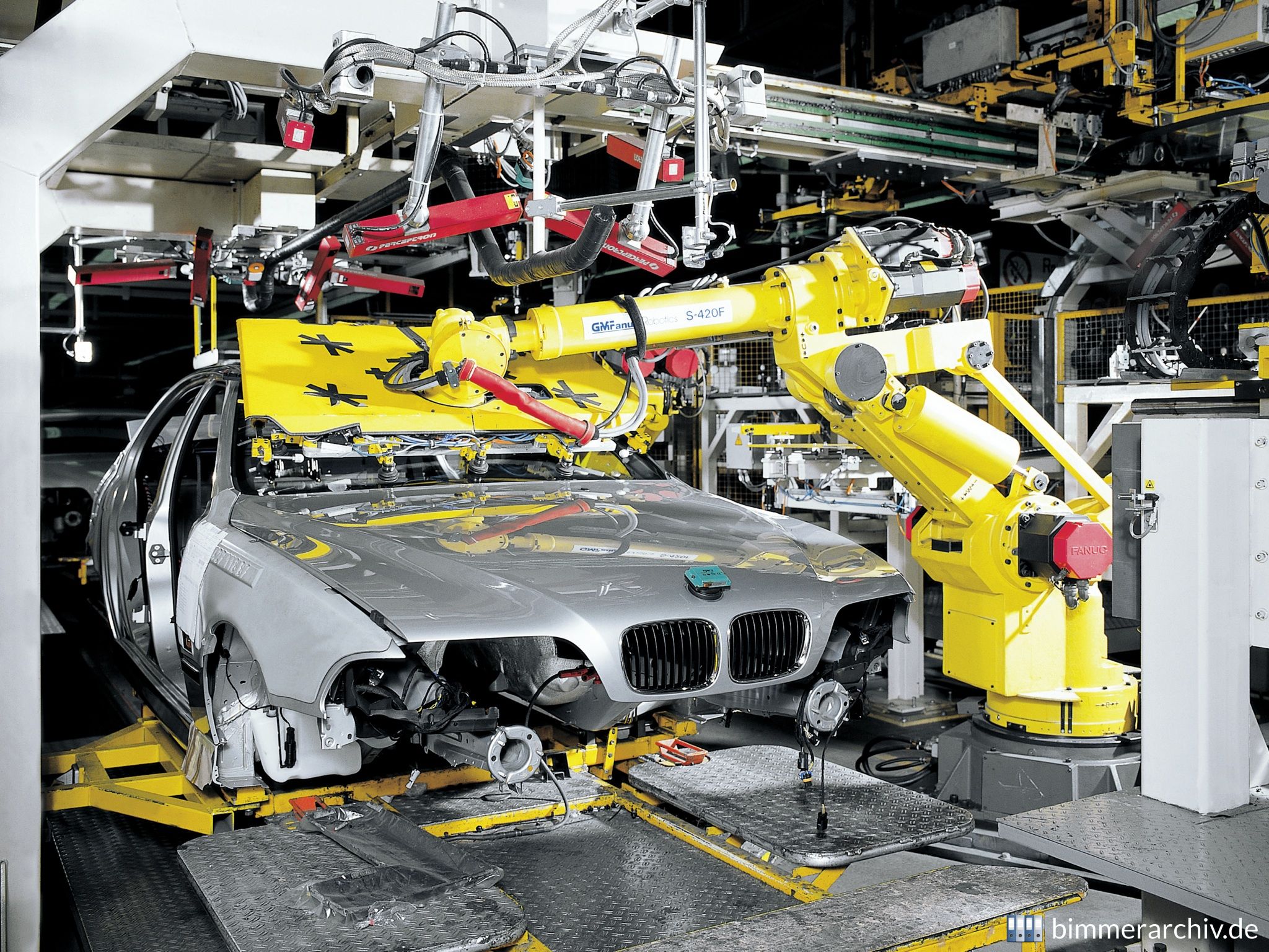 BMW Werk Dingolfing - Montage Frontscheibe