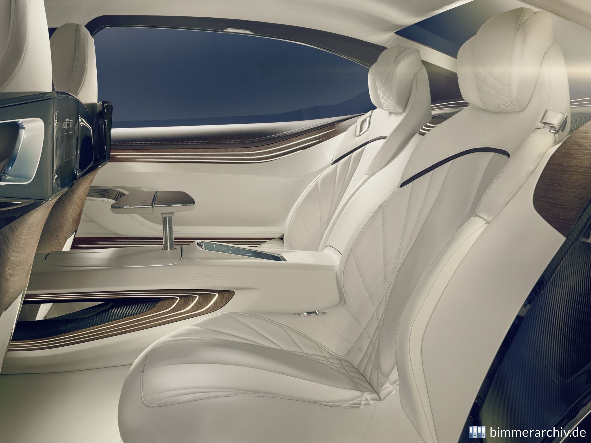 BMW Vision Future Luxury