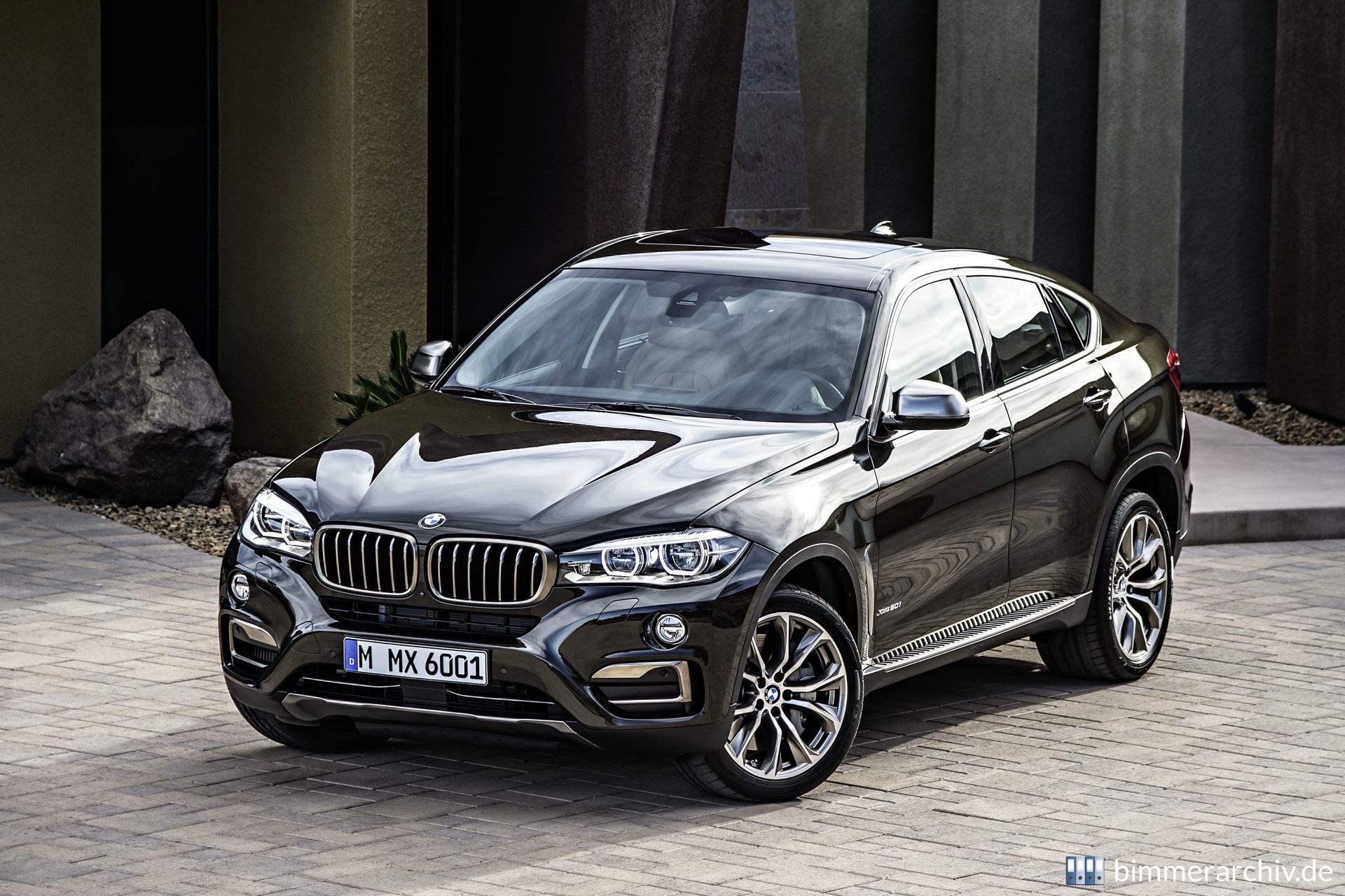 BMW X6 xDrive50i