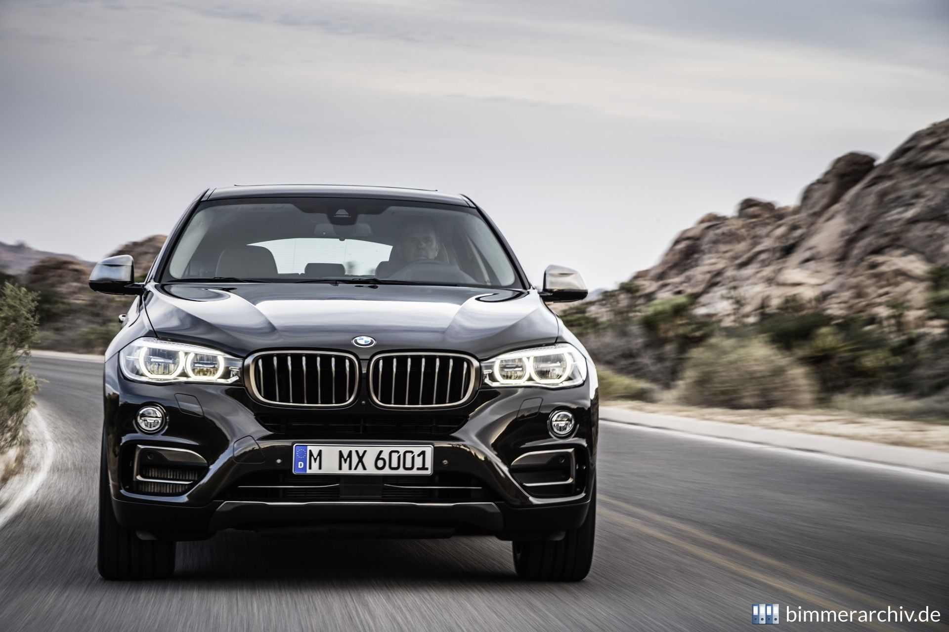 BMW X6 xDrive50i