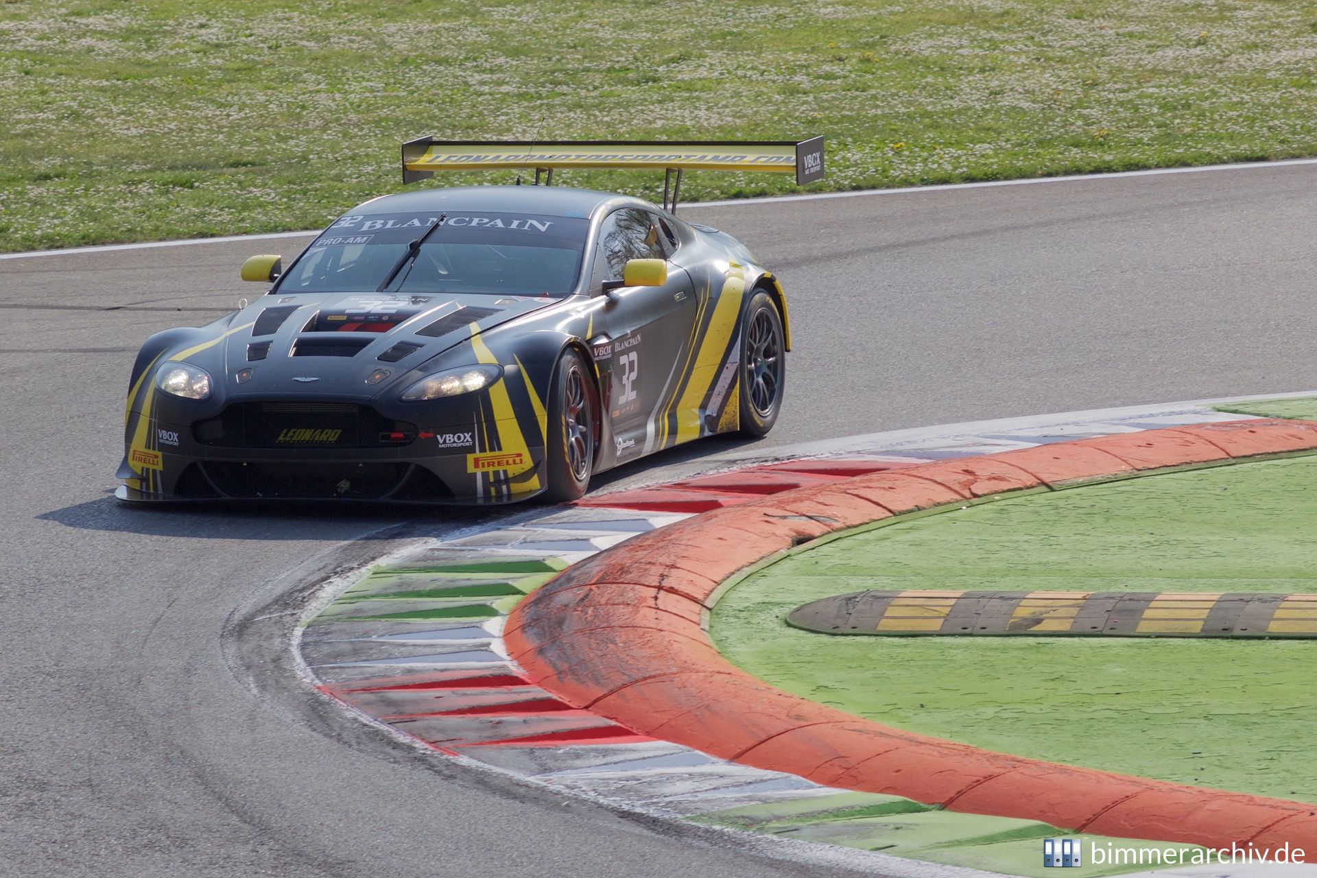 Aston Martin Vantage GT3