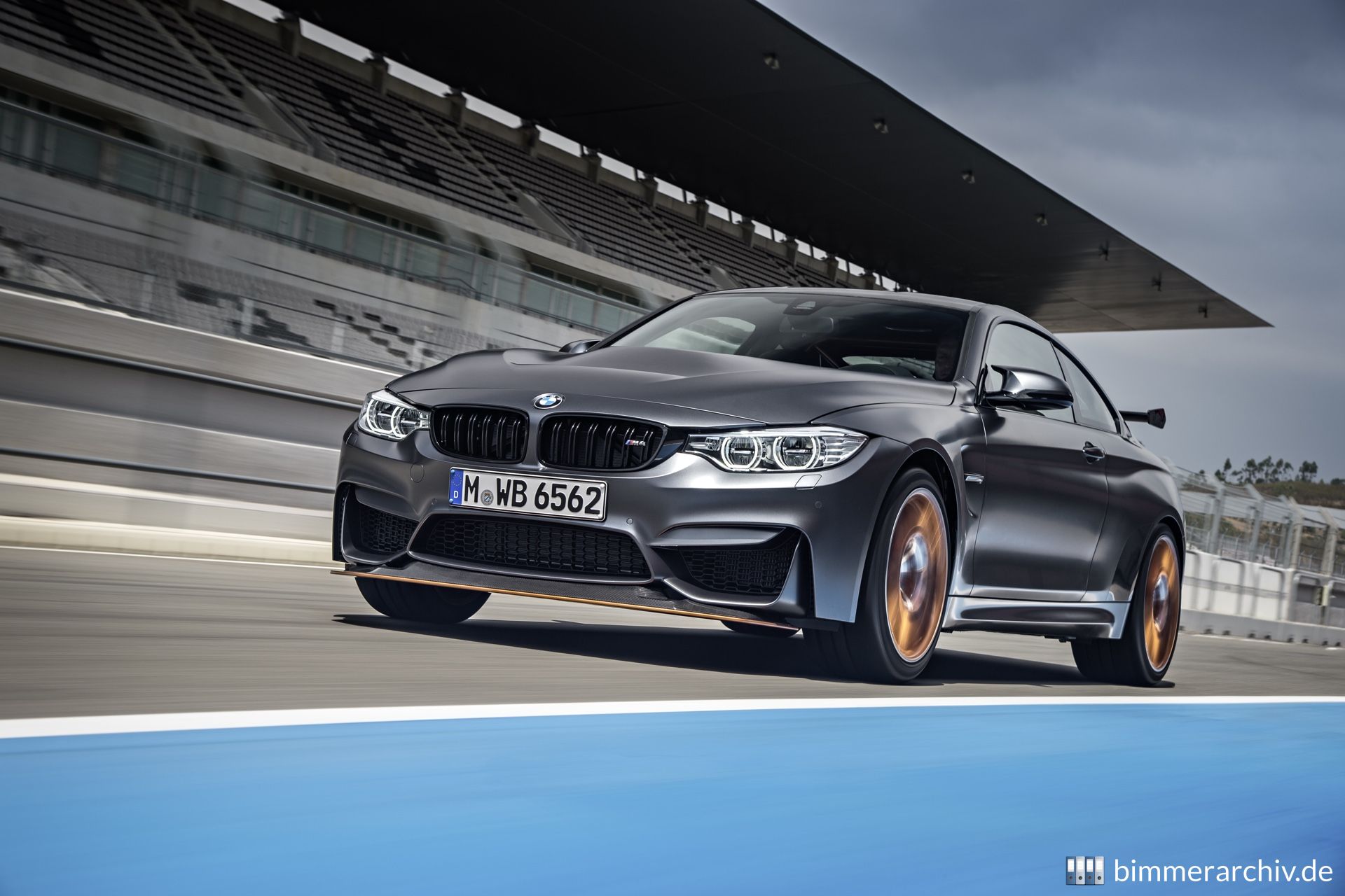 BMW M4 GTS