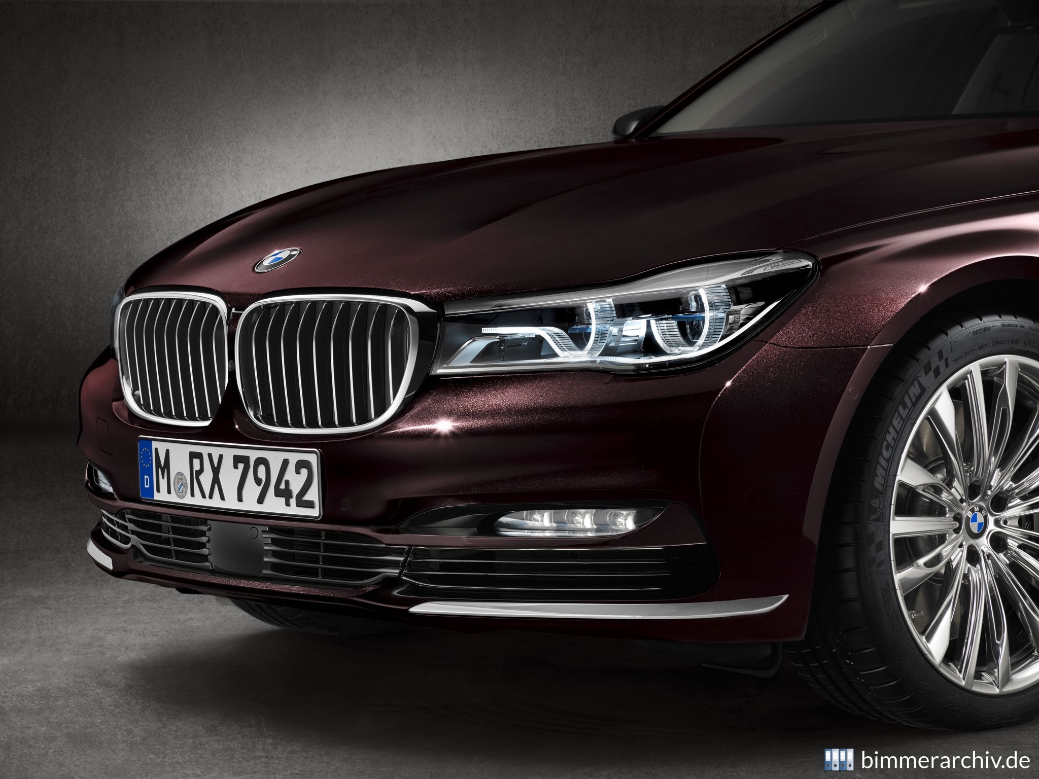 BMW M760Li xDrive V12 Excellence