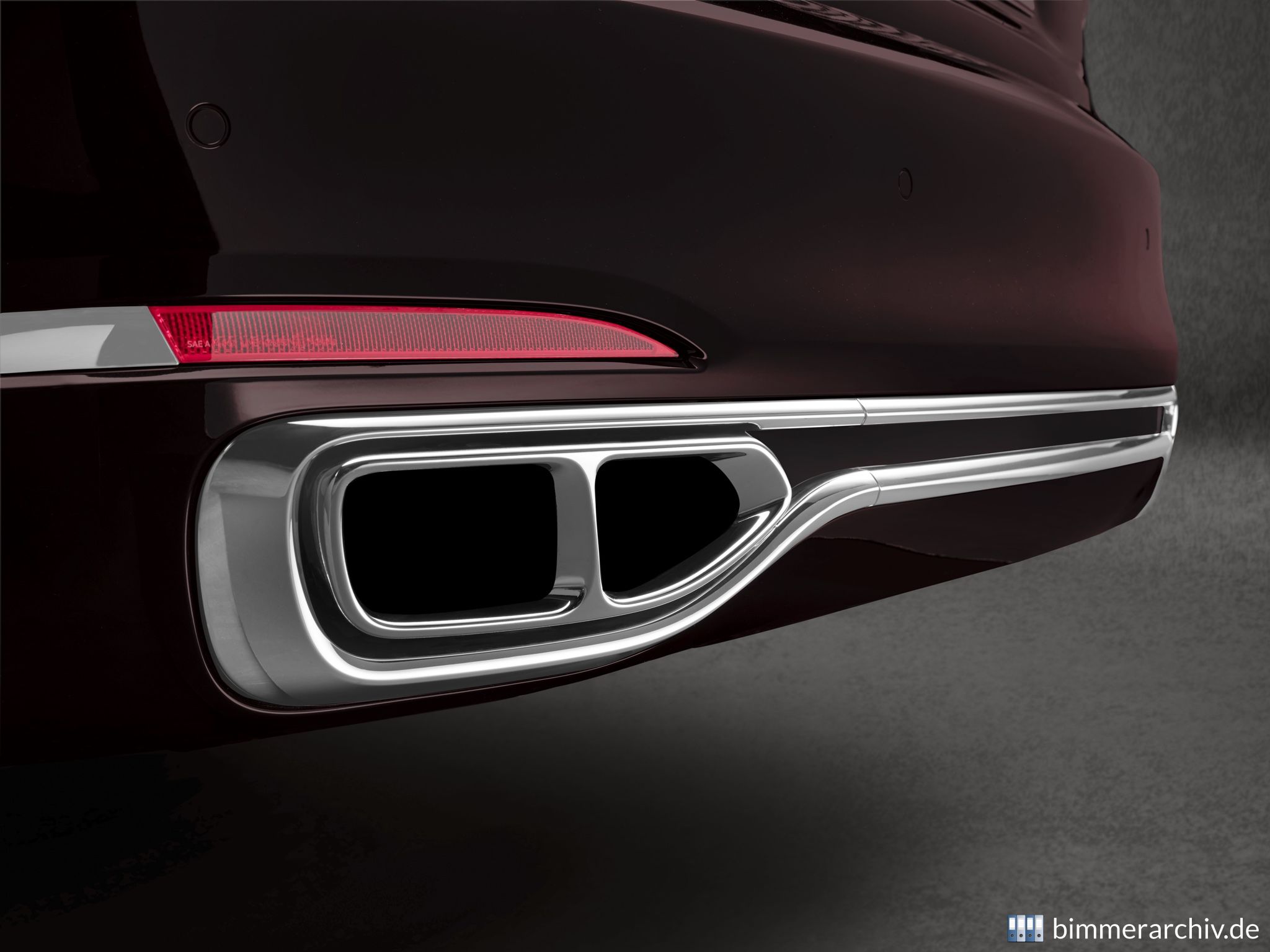 BMW M760Li xDrive V12 Excellence