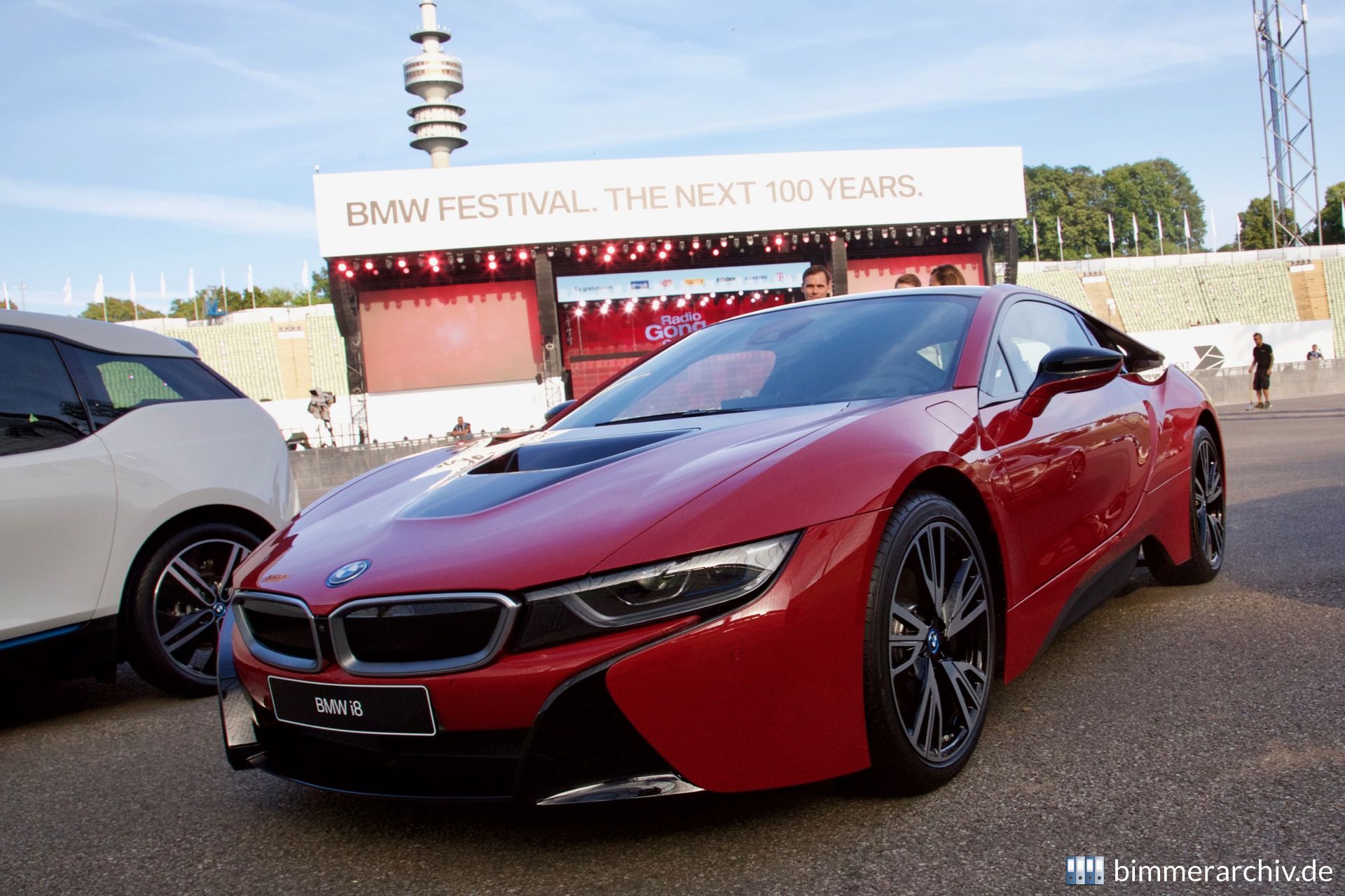 BMW i8