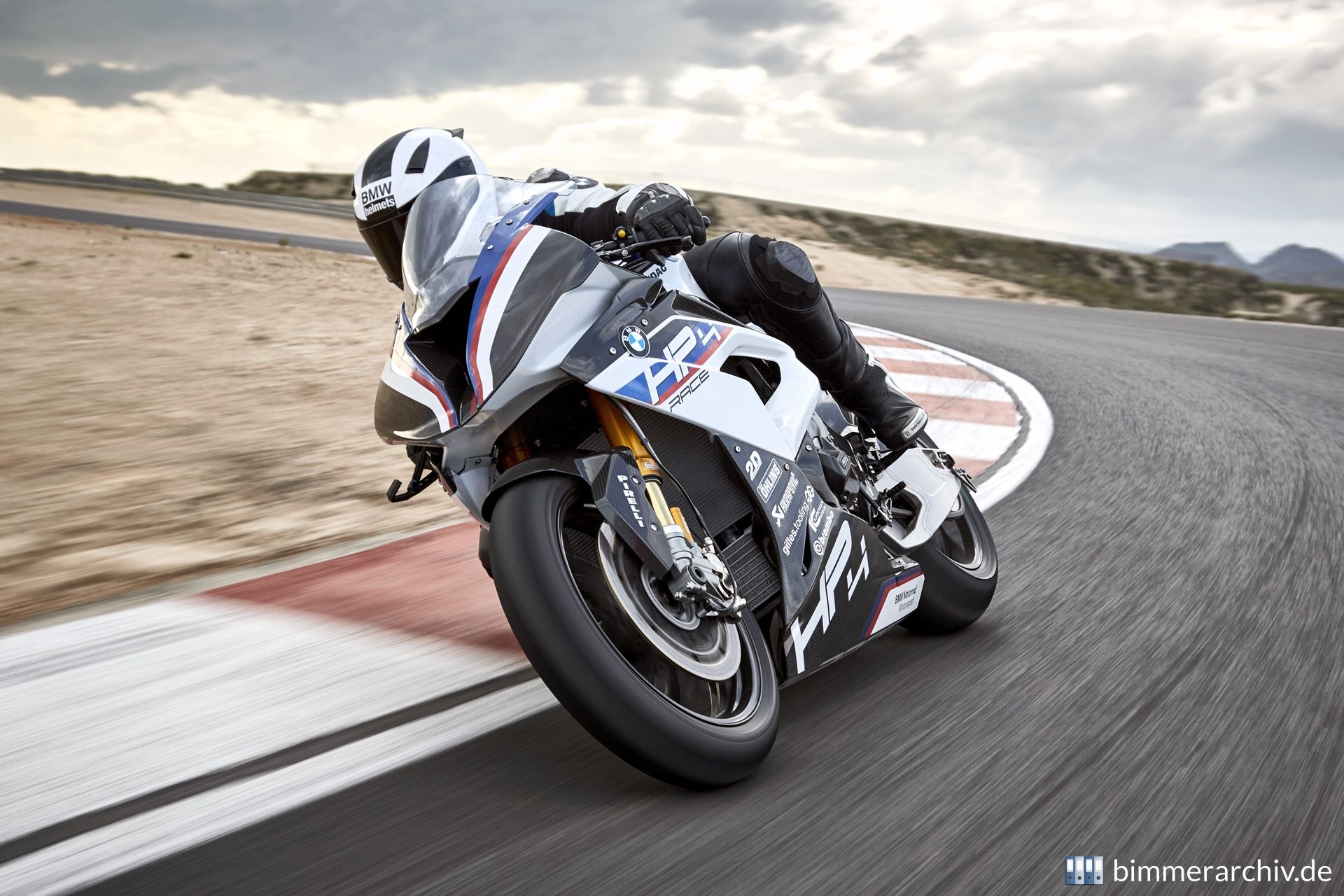 BMW HP4 RACE