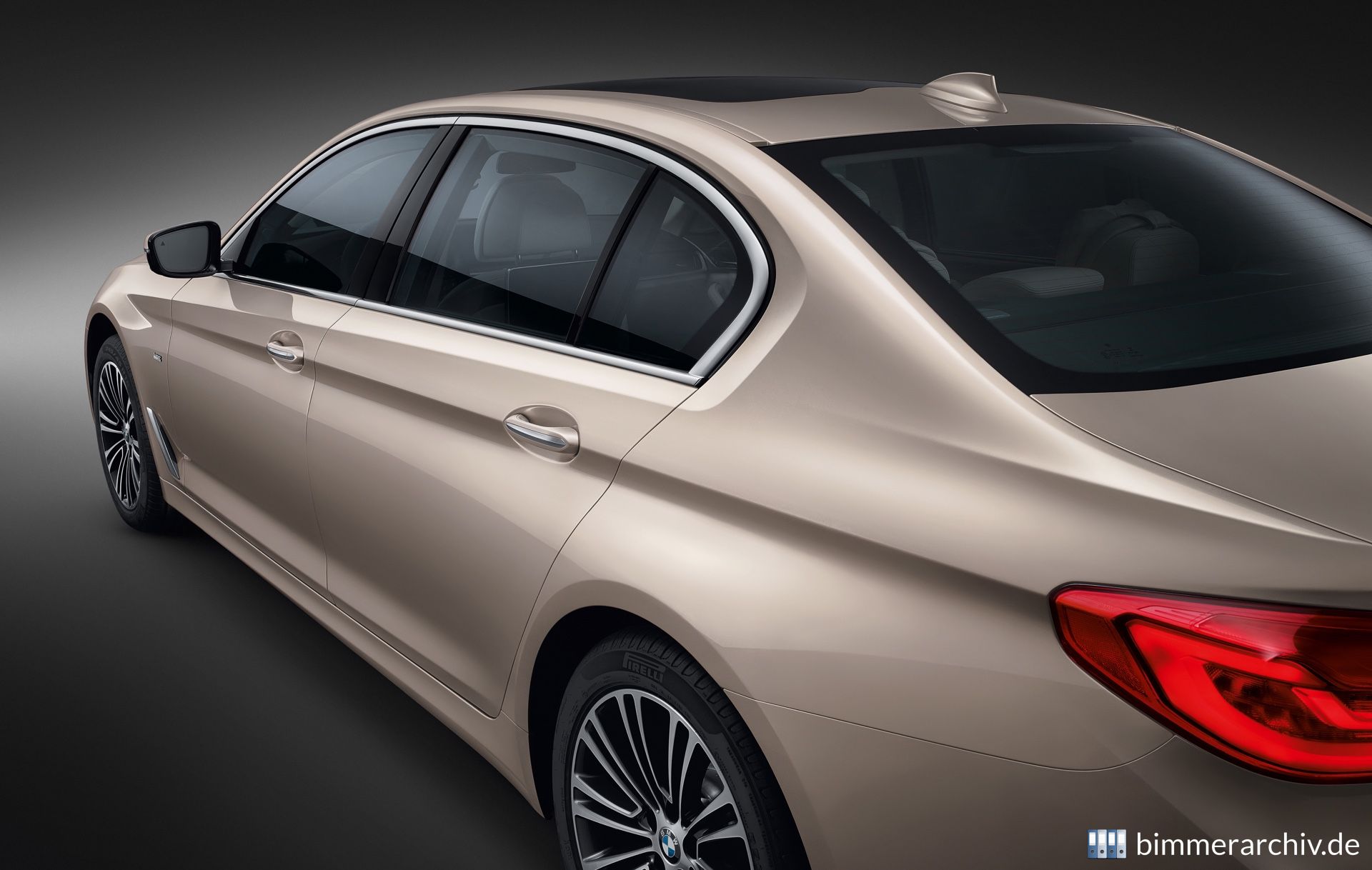 BMW 530Li - Luxury Line