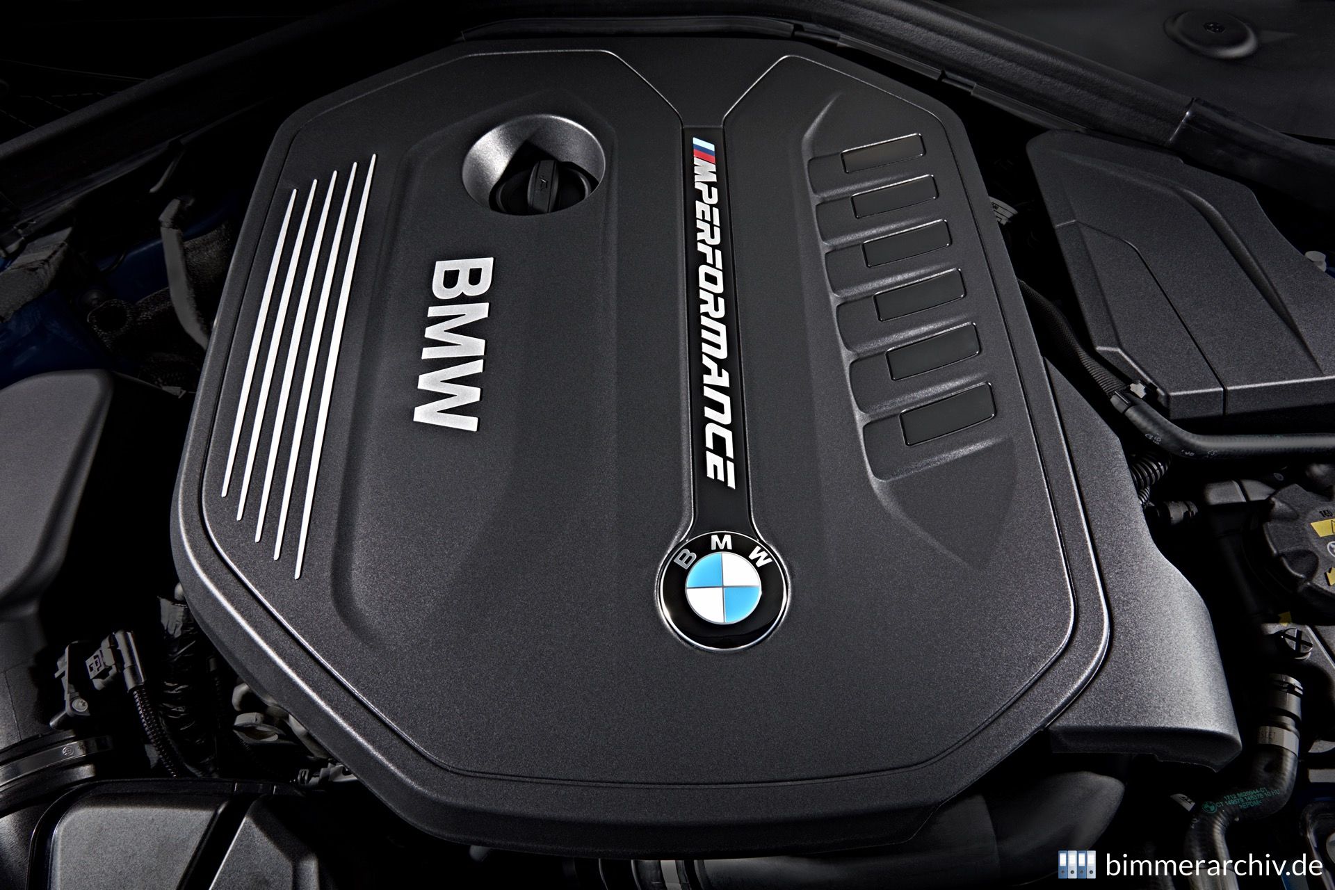 BMW M140i