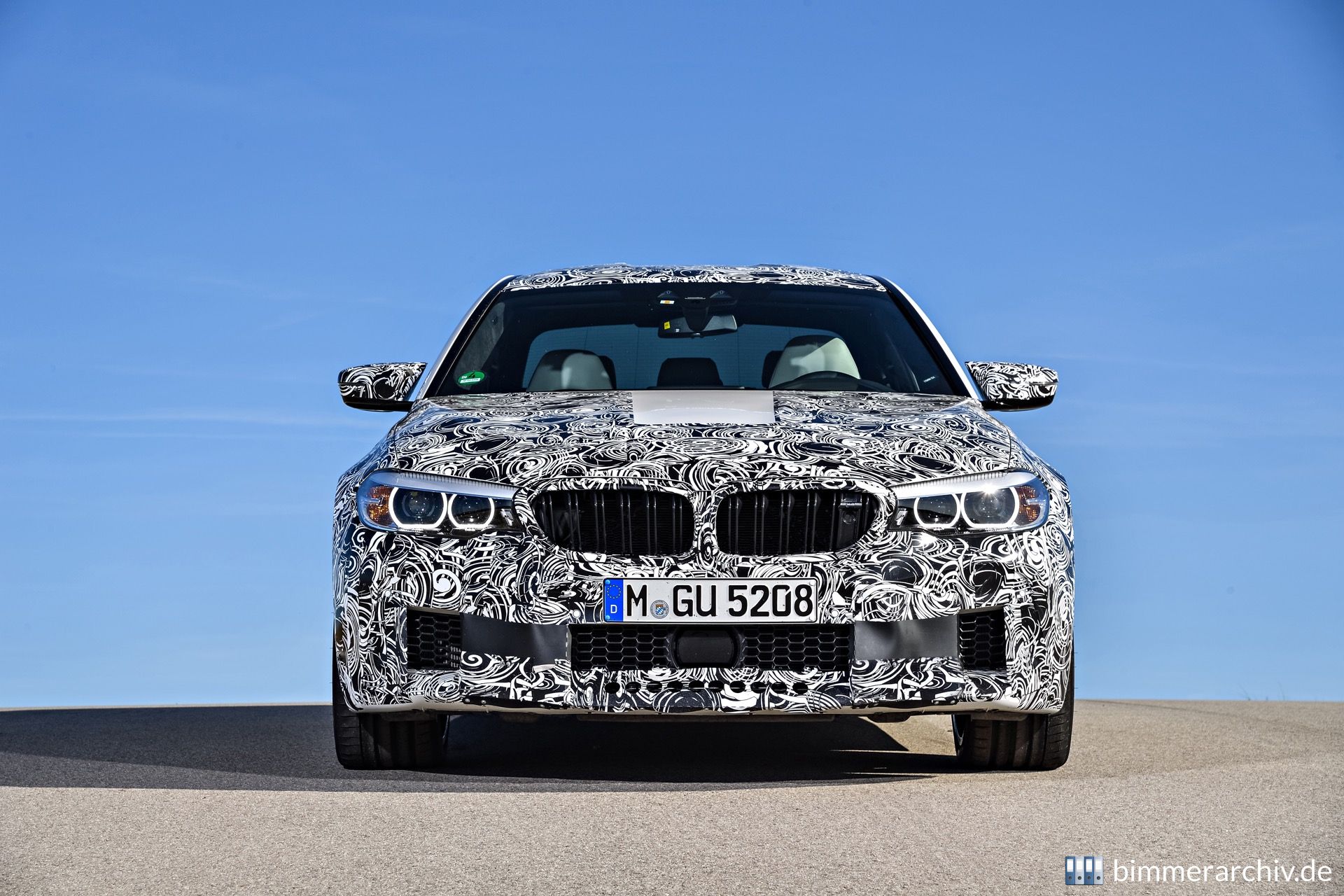BMW M5 mit M xDrive