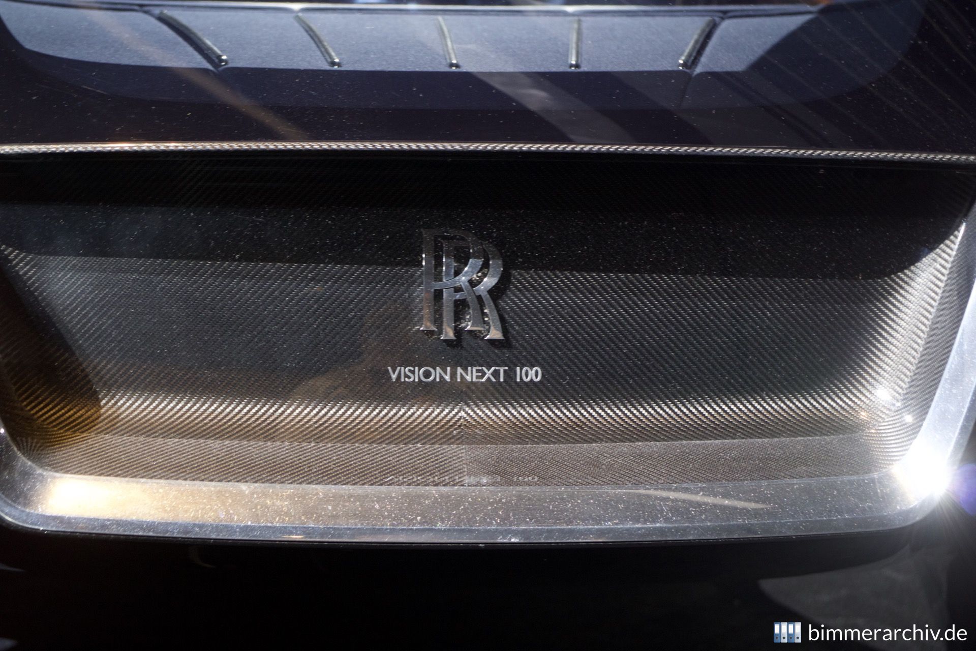 Rolls-Royce VISION NEXT 100