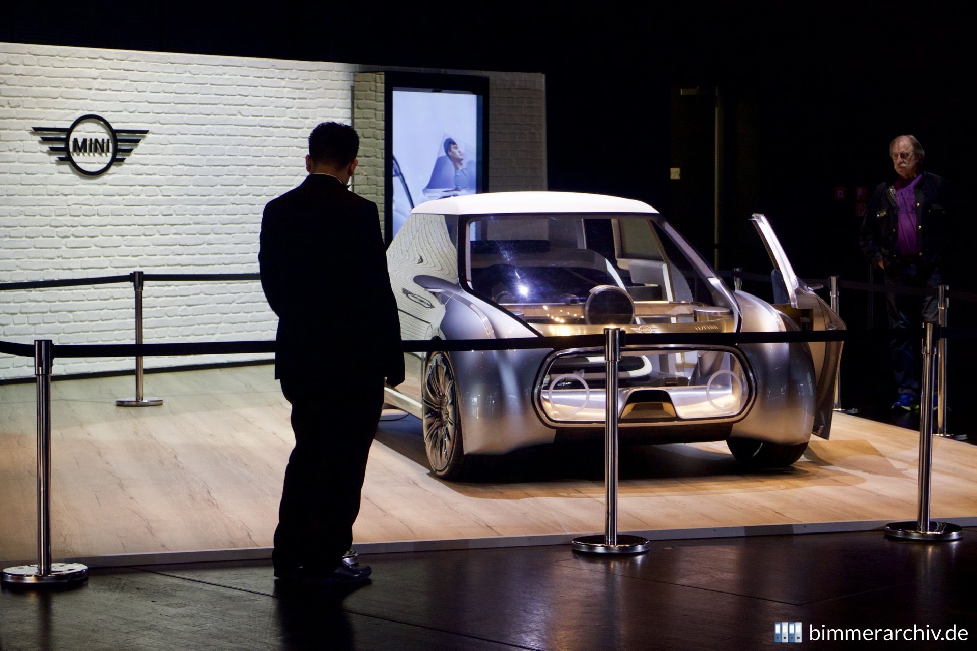MINI VISION NEXT 100