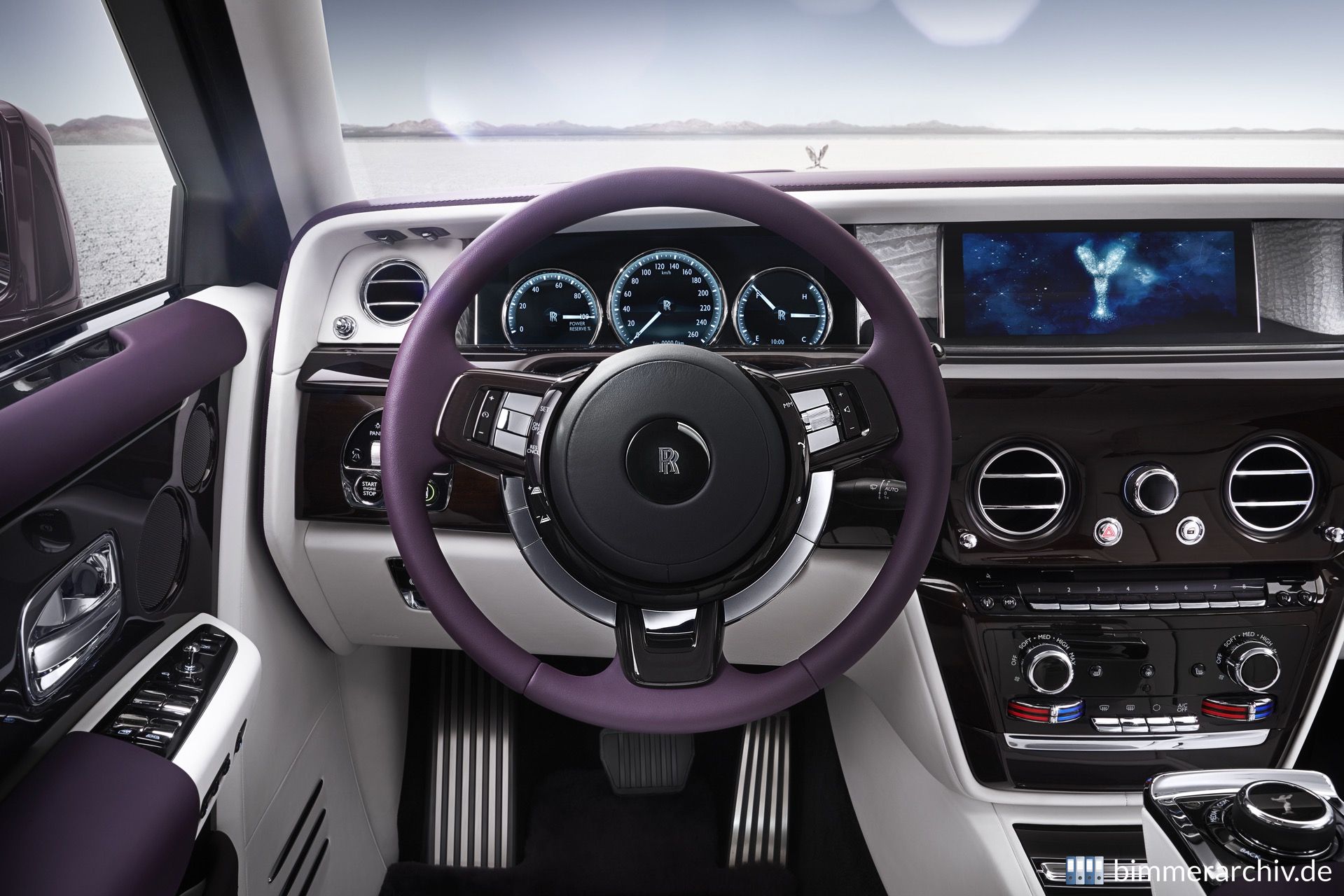 Rolls-Royce Phantom EWB
