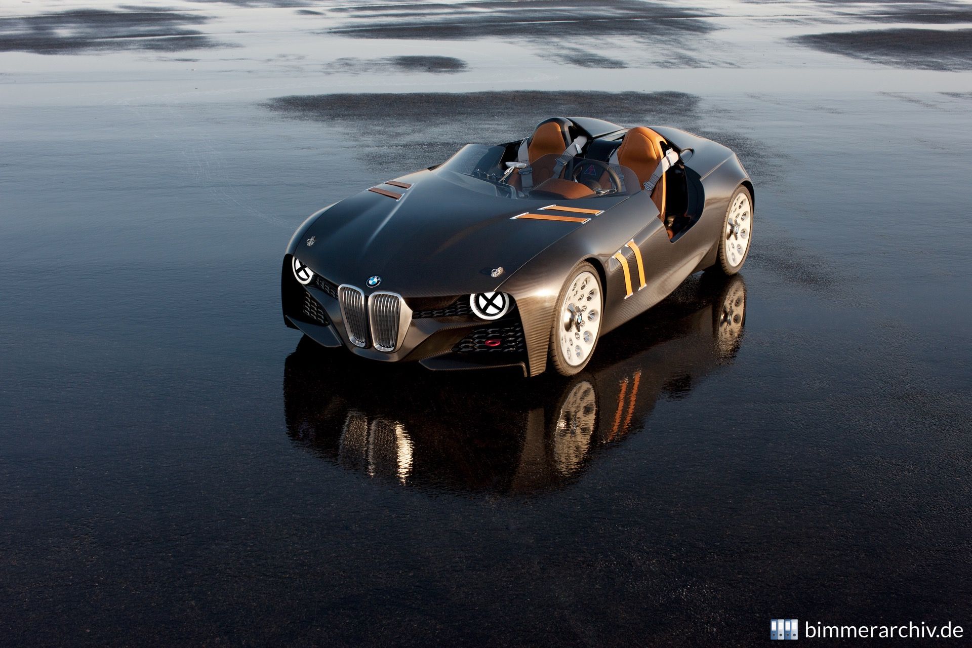 BMW 328 Hommage