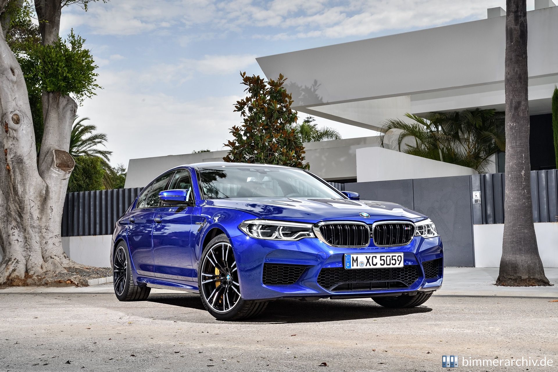 BMW M5 Limousine