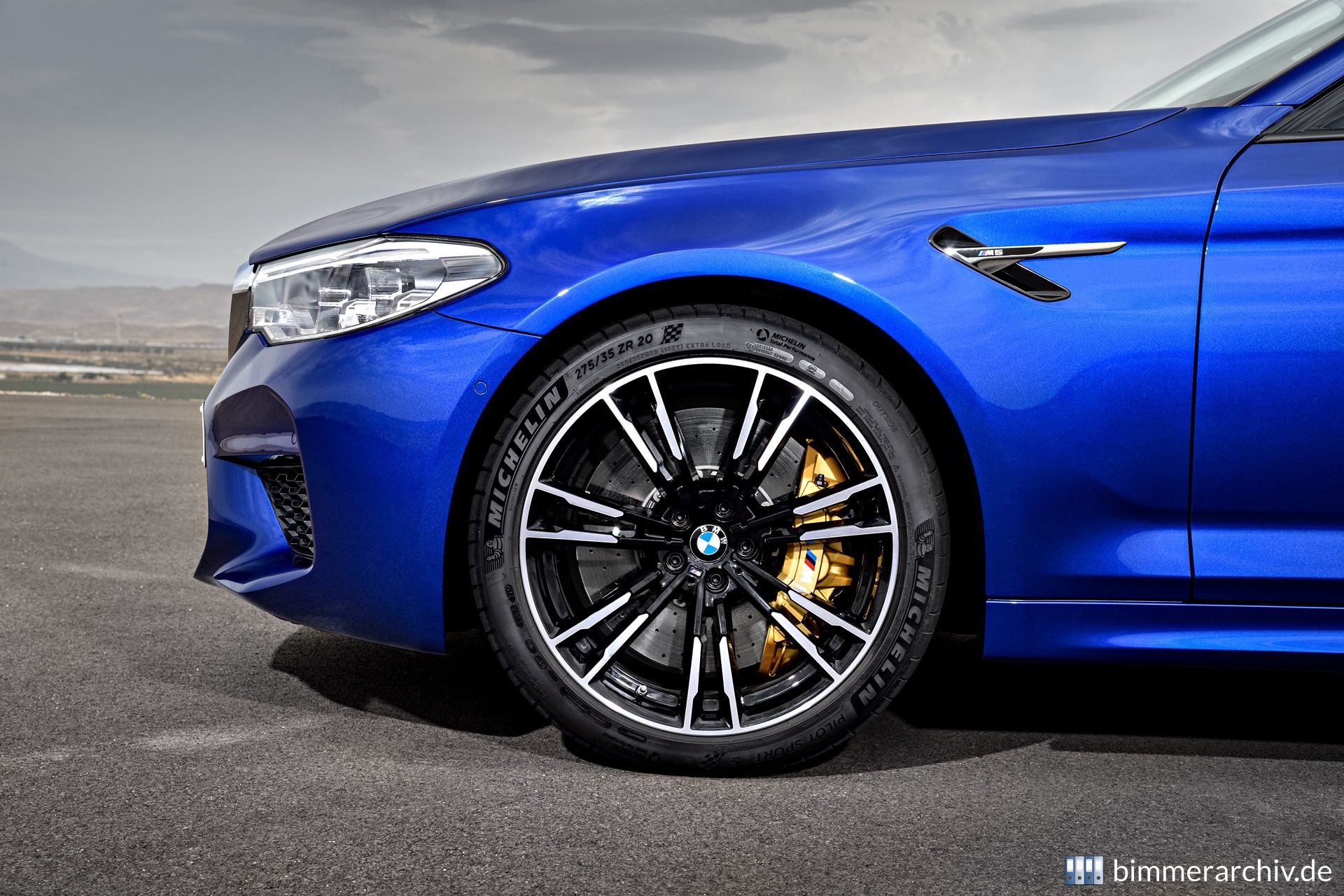 BMW M5 Limousine