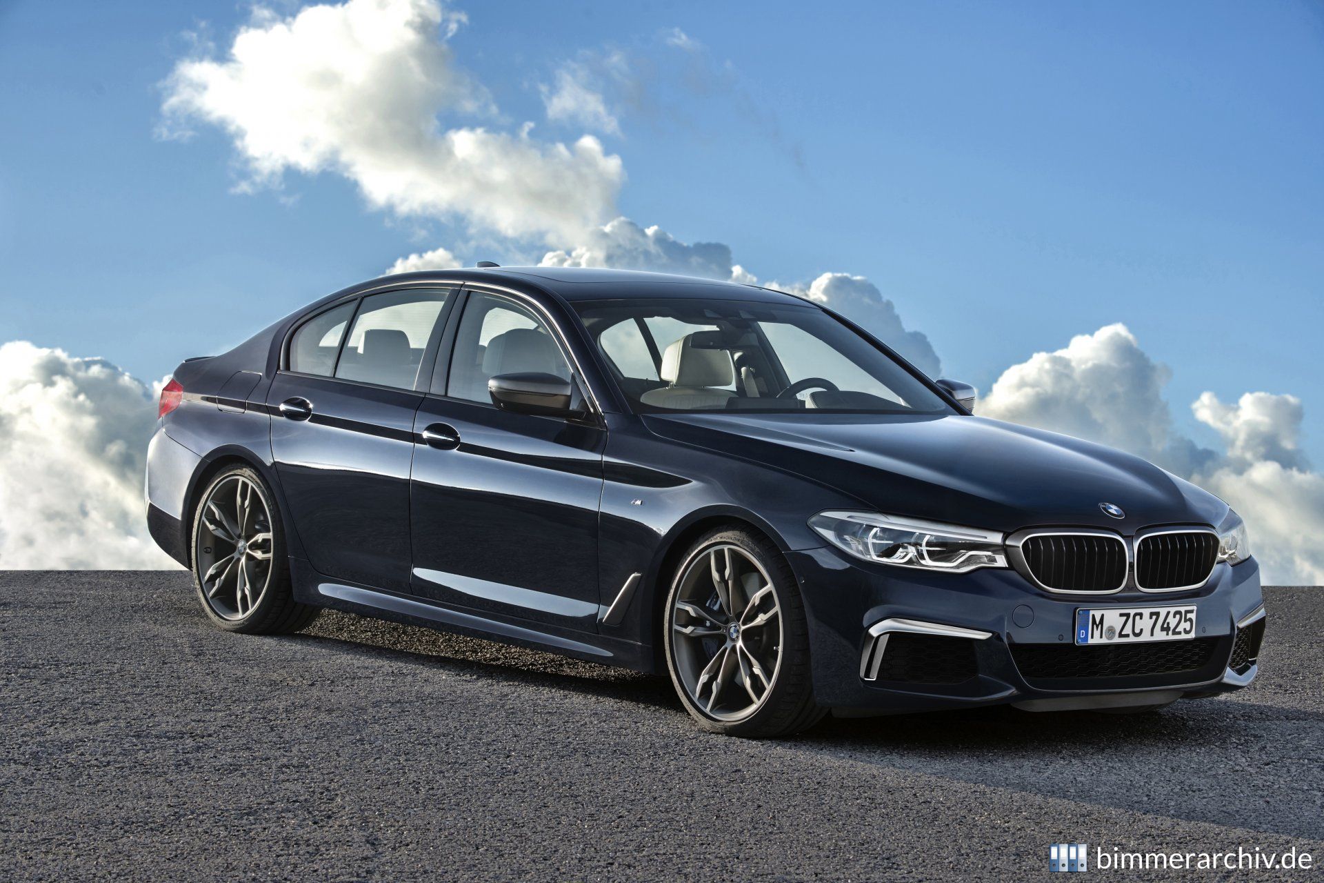 BMW M550i xDrive
