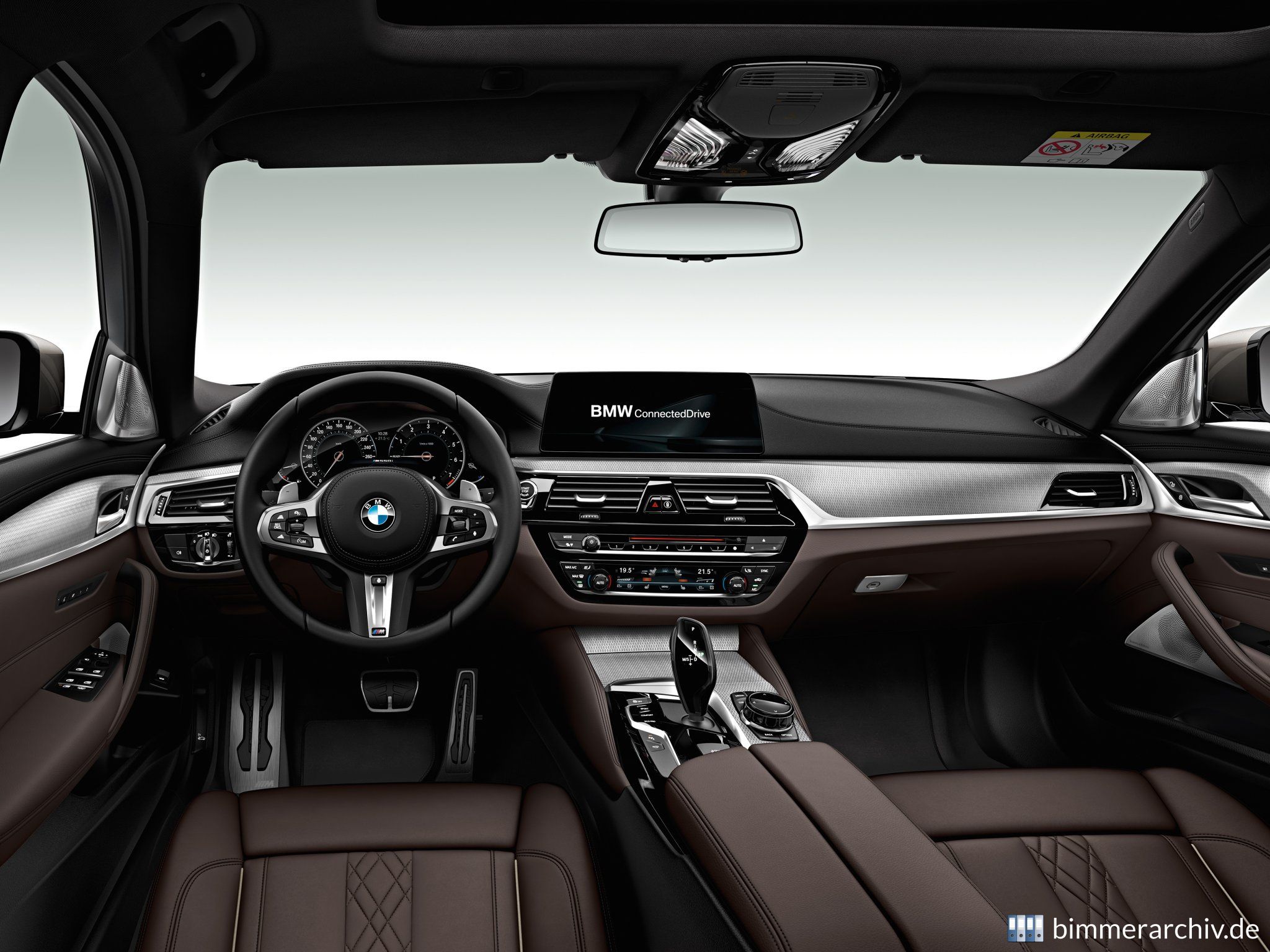 BMW M550i xDrive