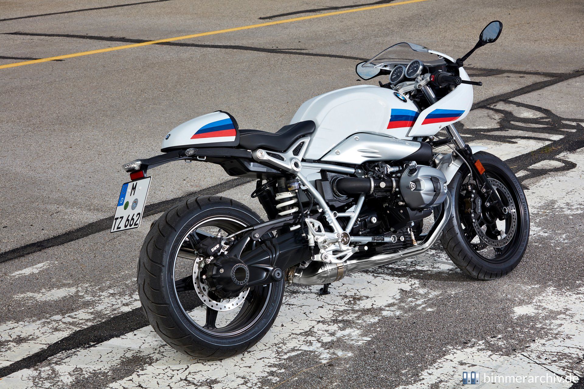 BMW R nineT Racer