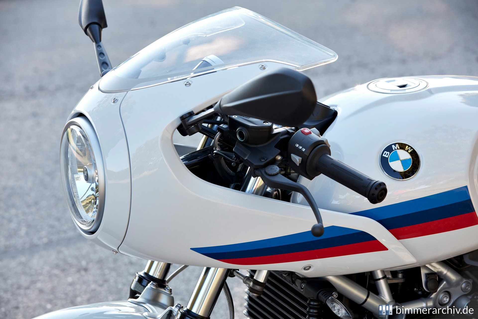 BMW R nineT Racer