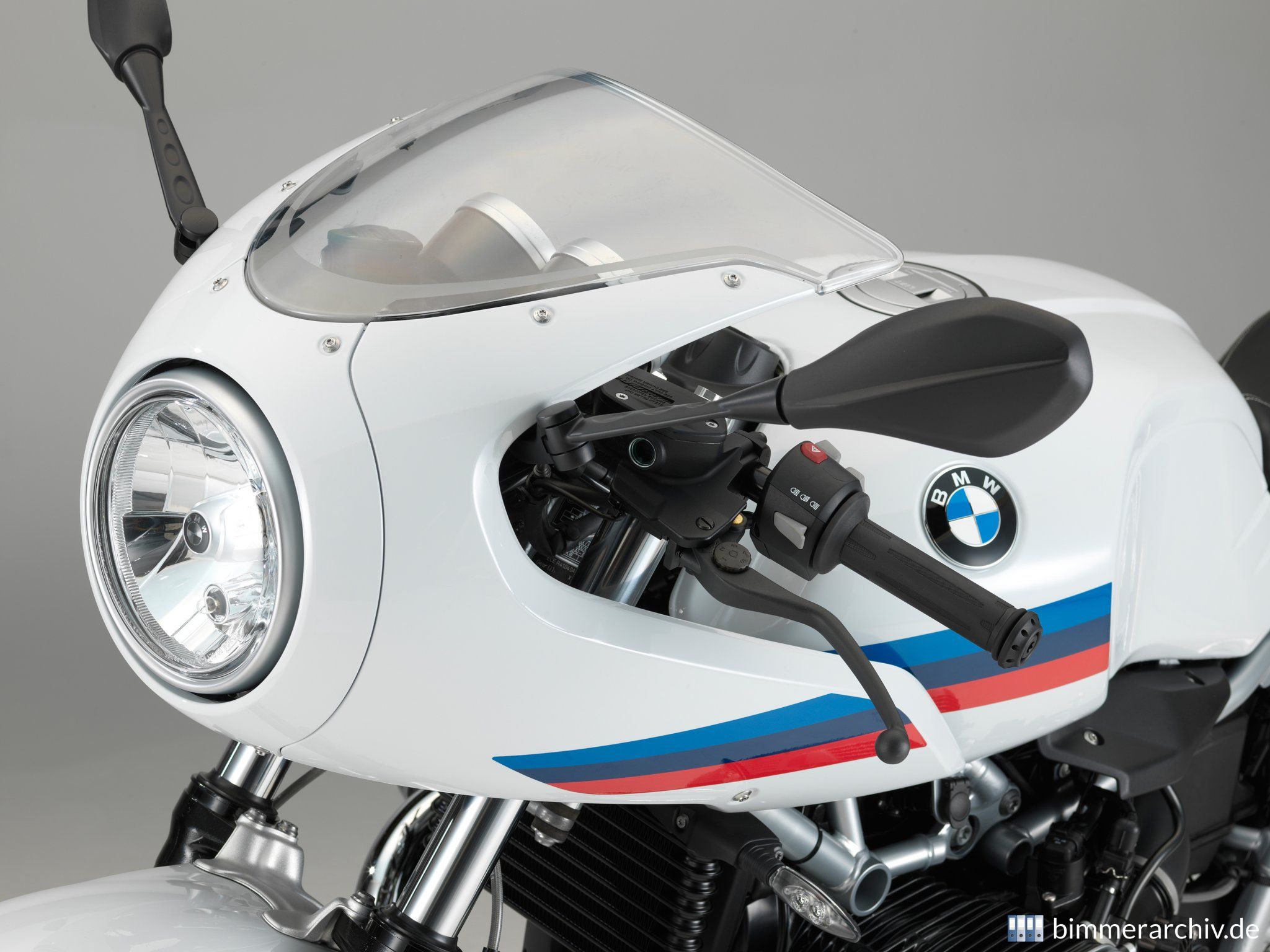 BMW R nineT Racer