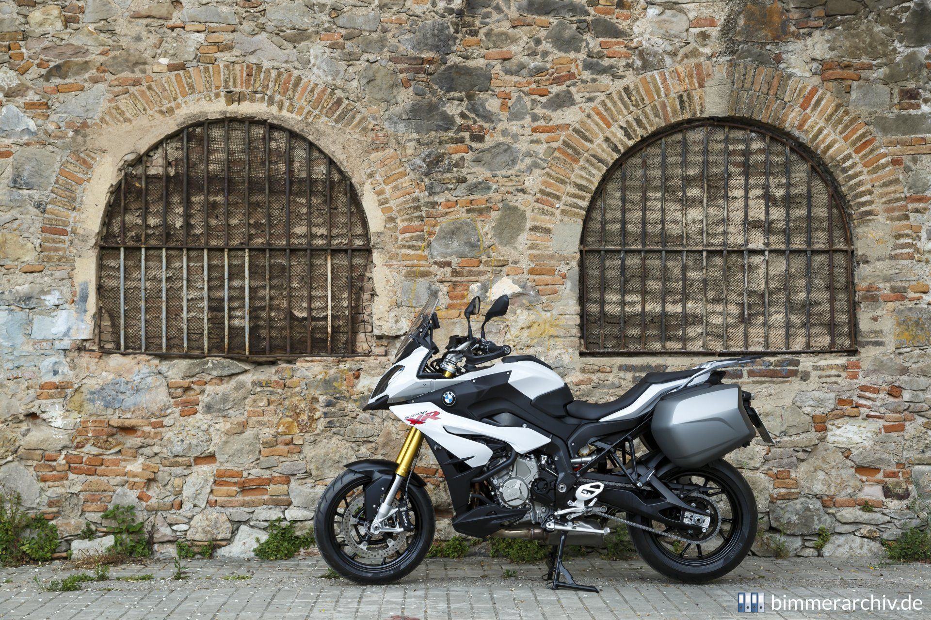 BMW S 1000 XR