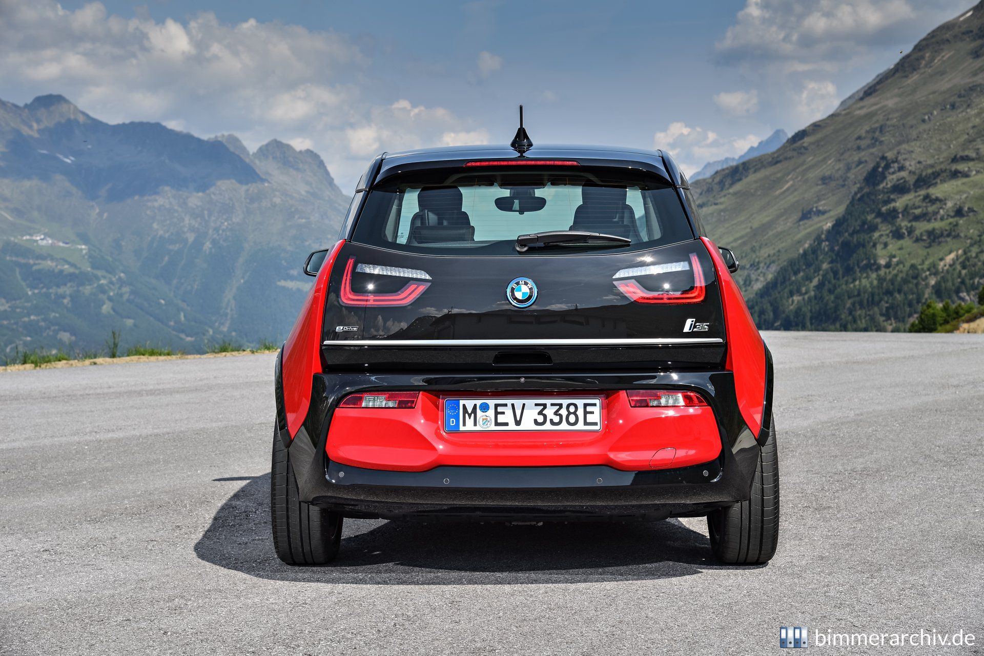 BMW i3s