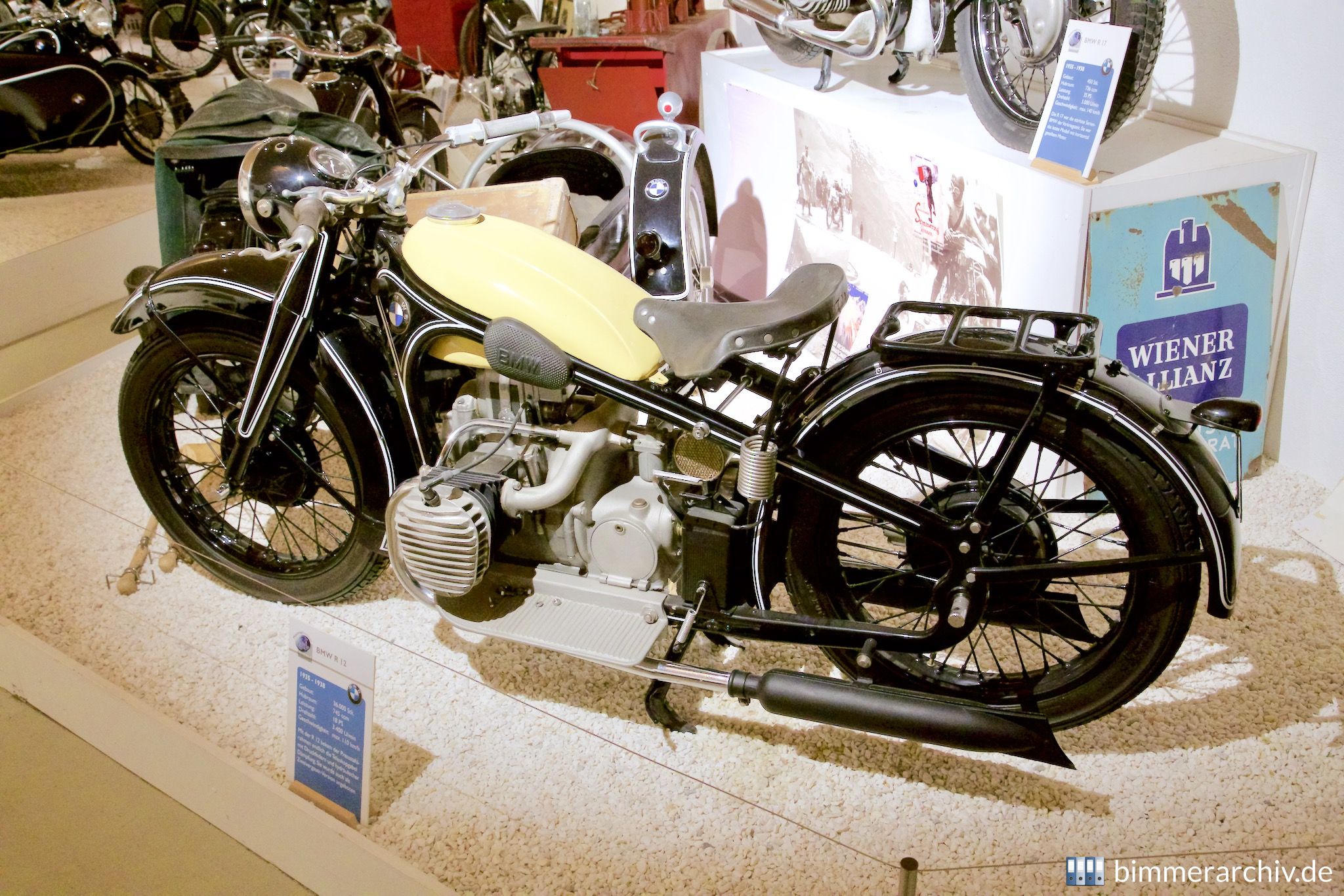 BMW R 12