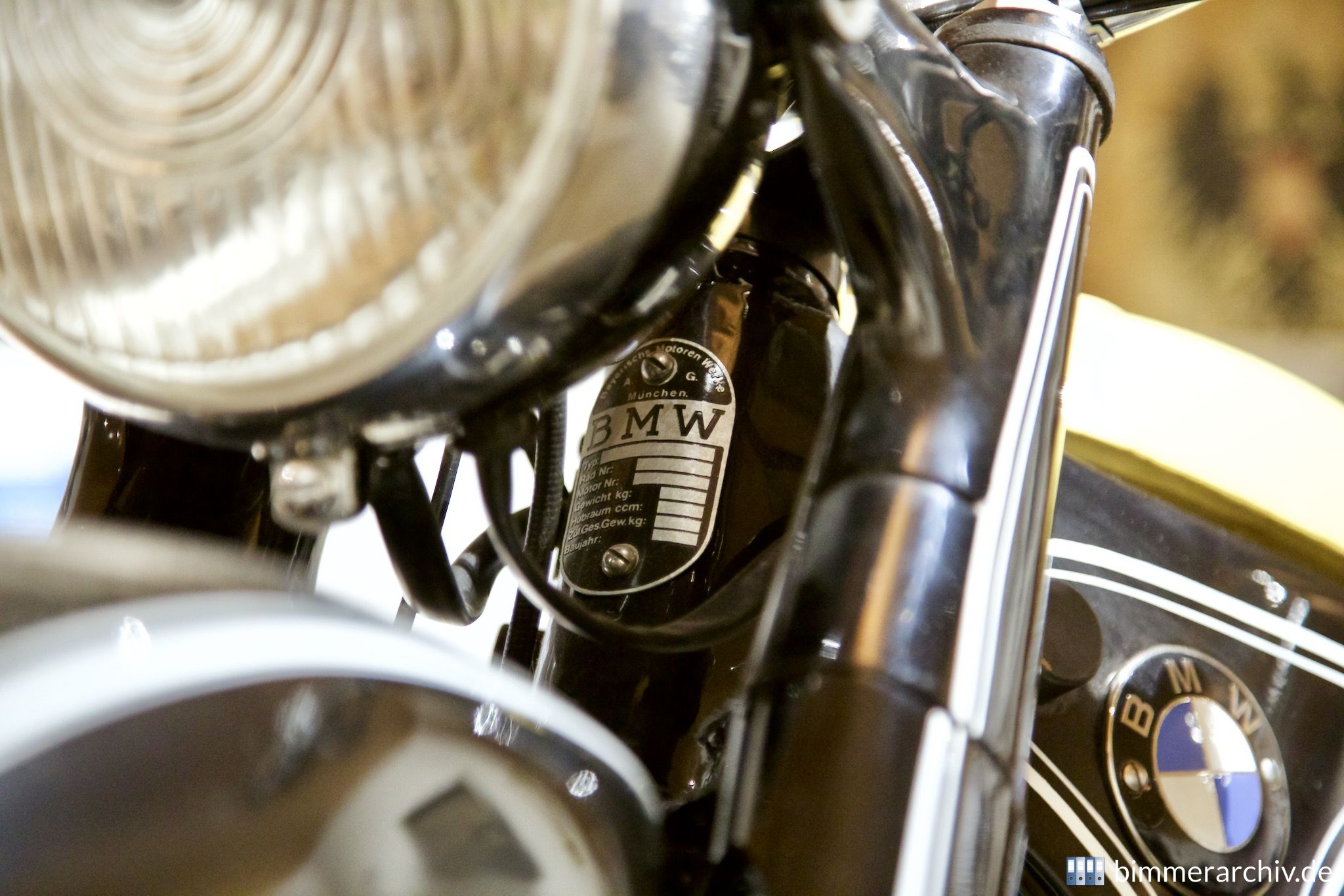 BMW R 12