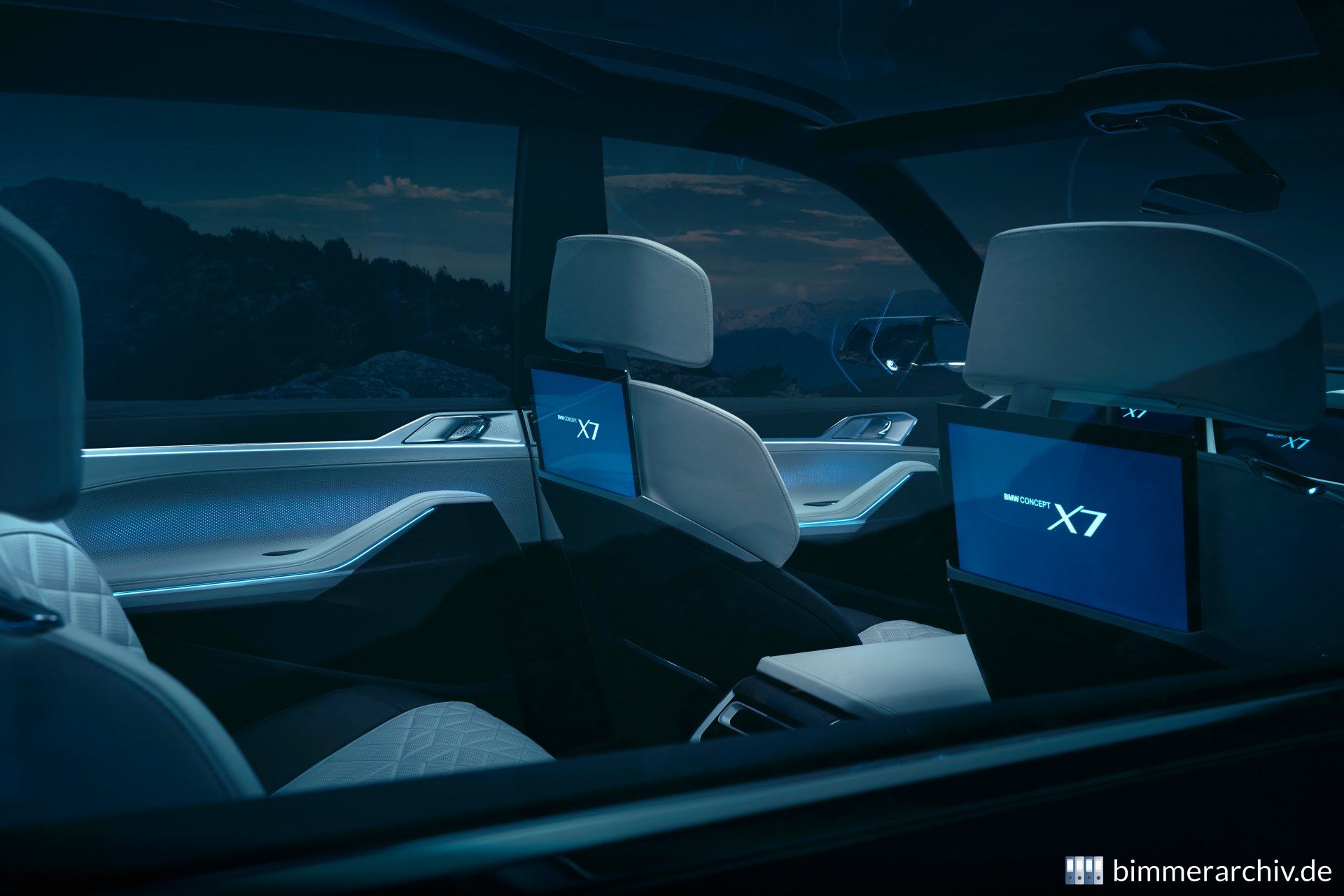 BMW Concept X7 iPerformance